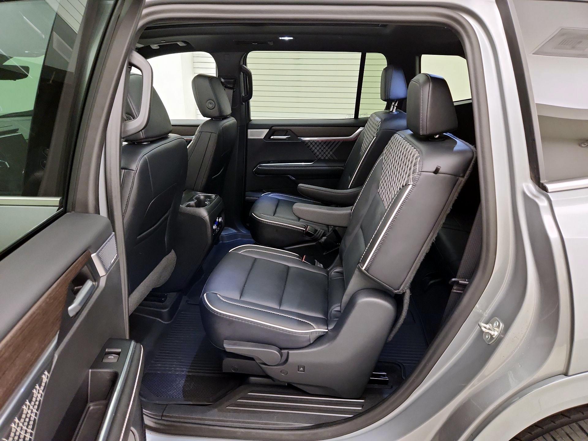 Thumbnail: 2024 GMC Acadia - 20