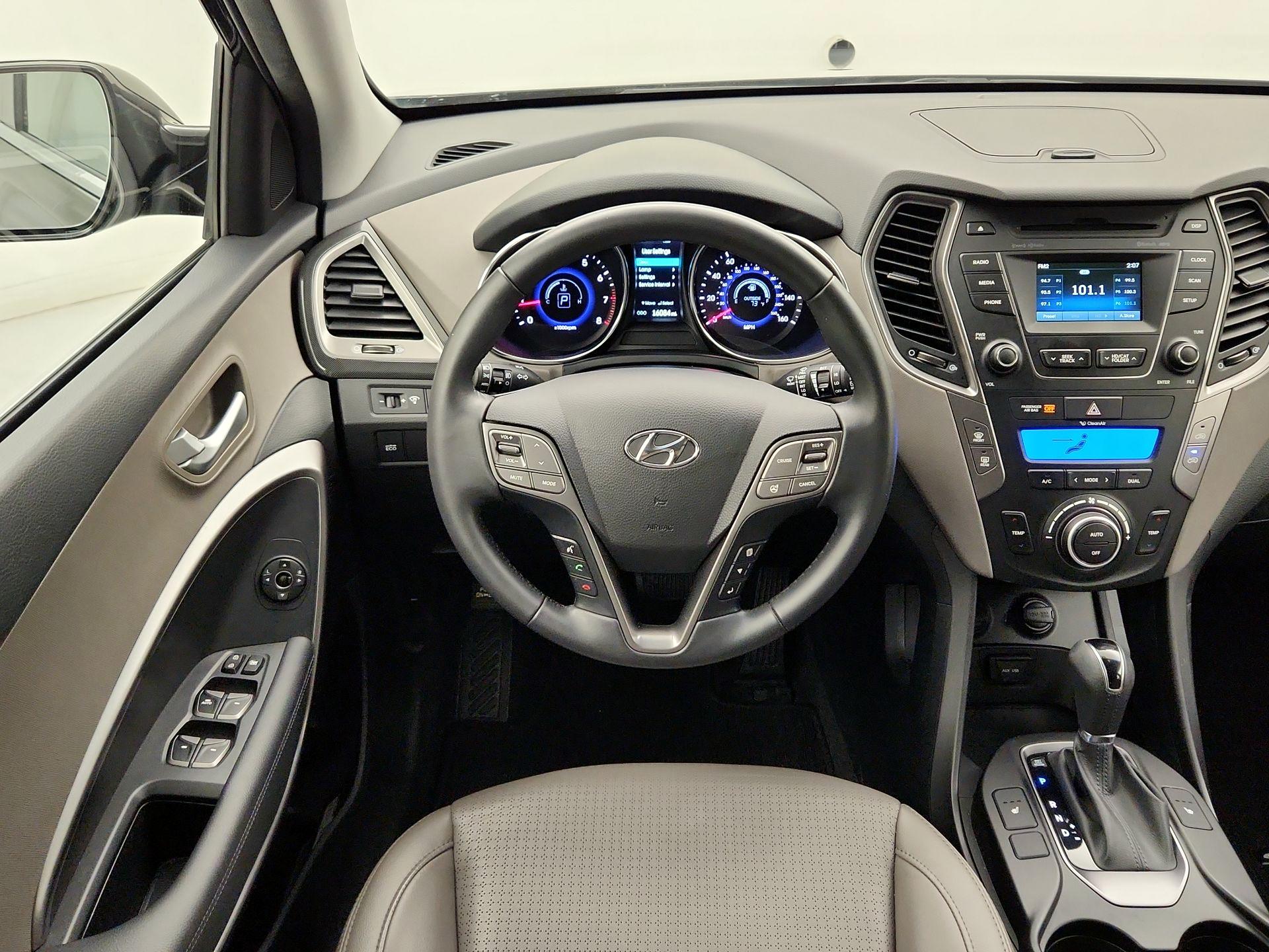 Thumbnail: 2014 Hyundai Santa Fe - 10
