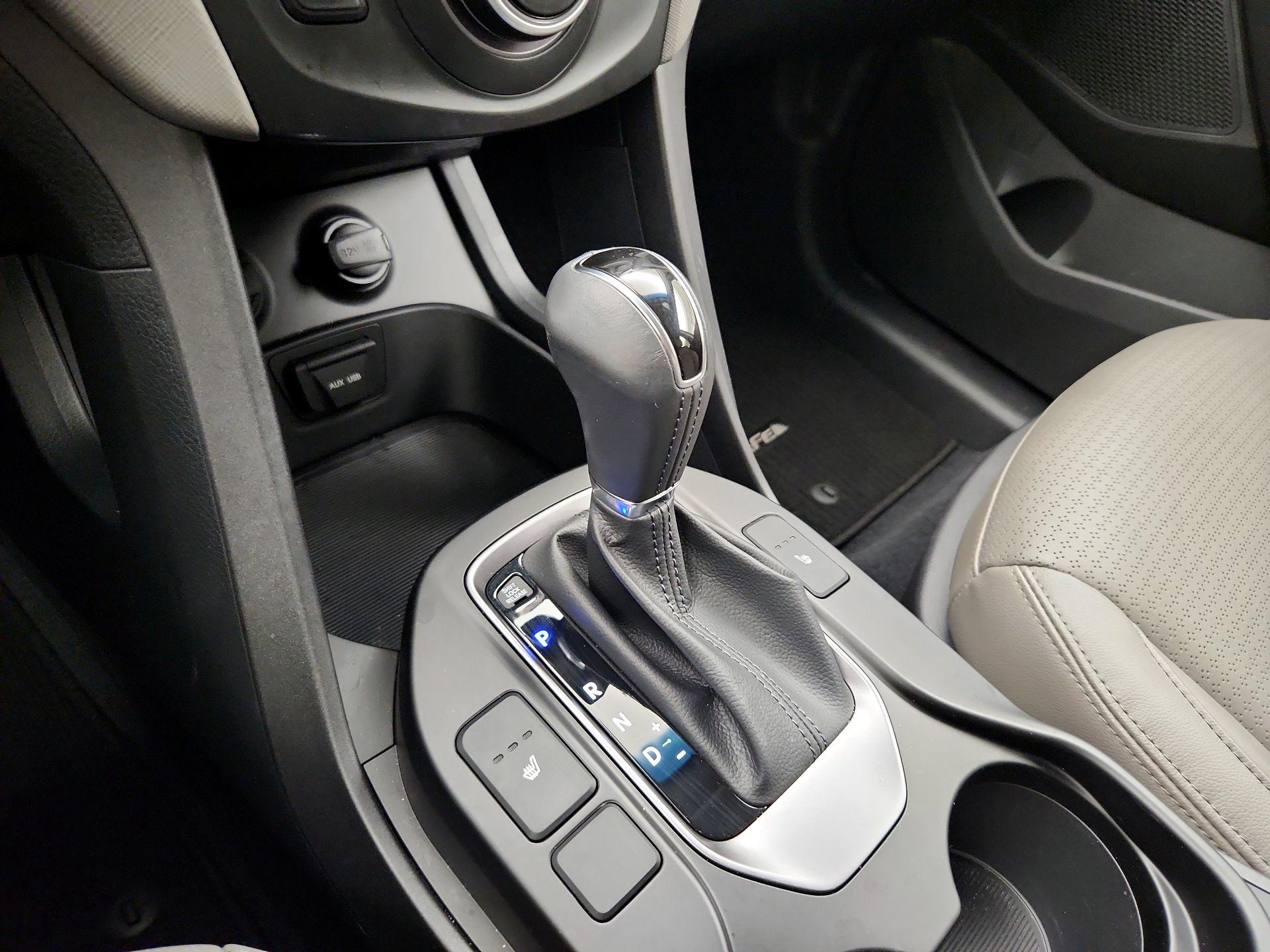 Thumbnail: 2014 Hyundai Santa Fe - 17