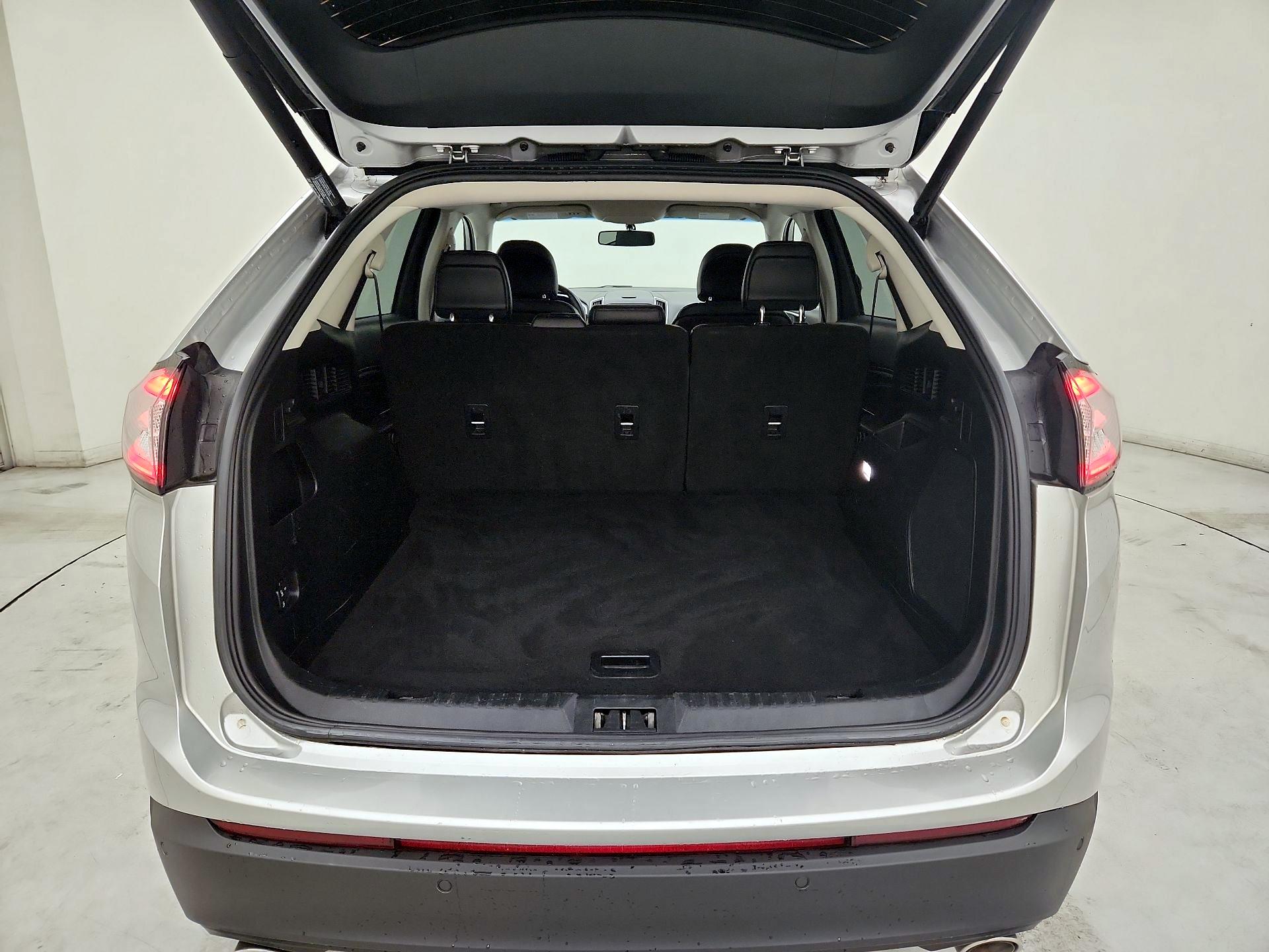 Thumbnail: 2018 Ford Edge - 20