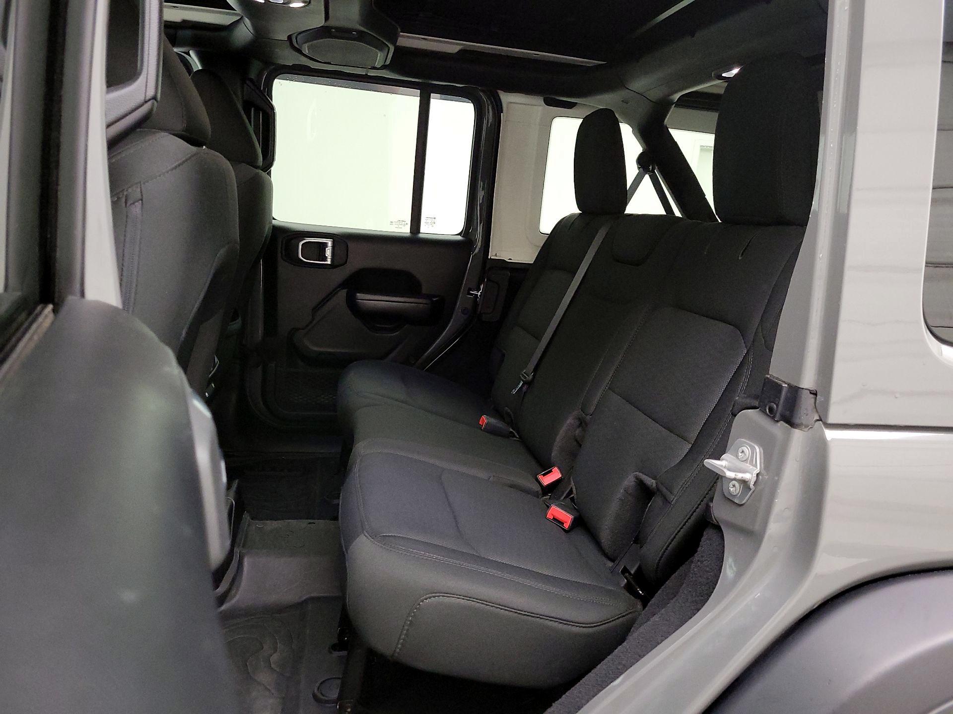 Thumbnail: 2021 Jeep Wrangler - 20