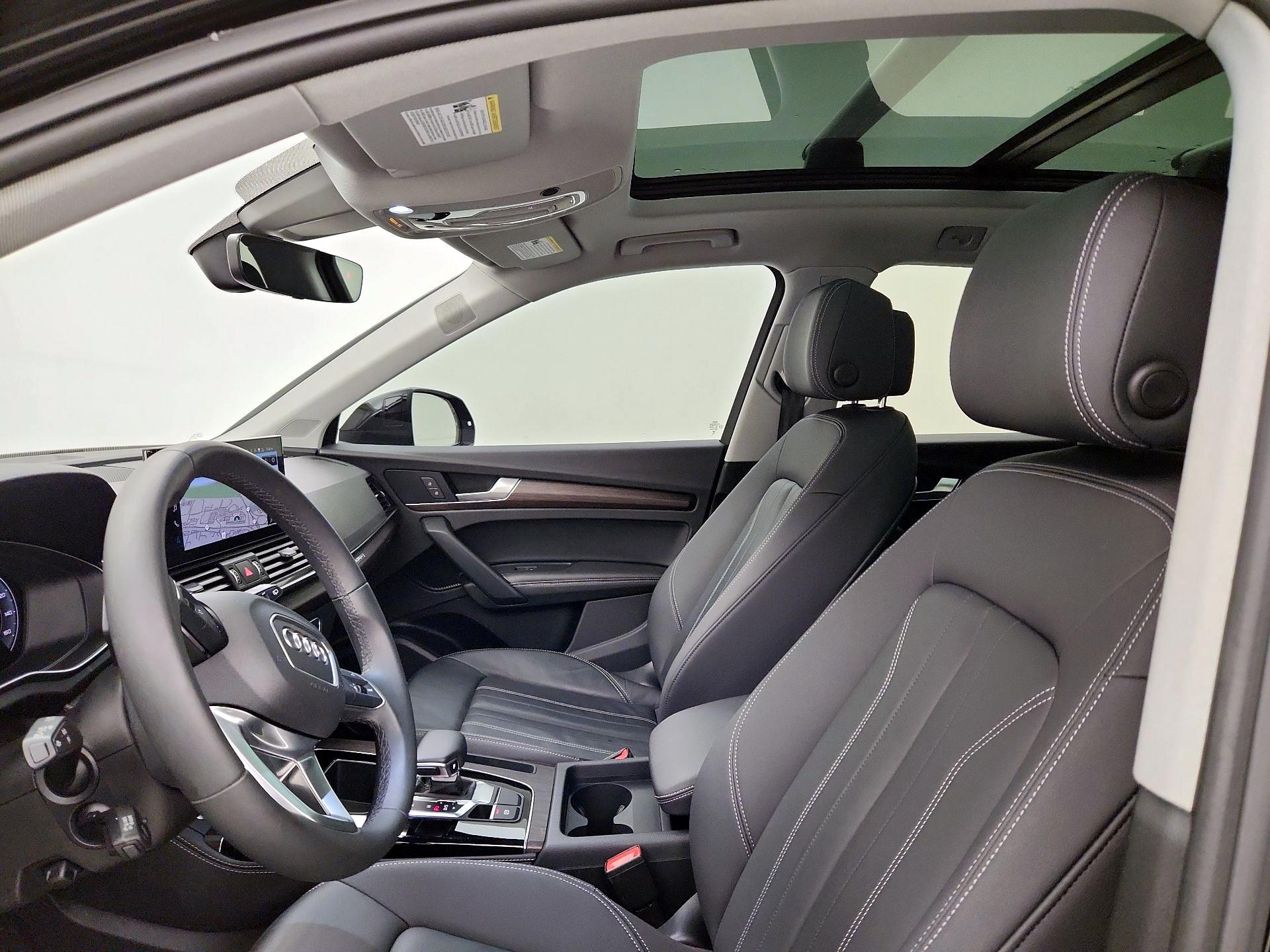 Thumbnail: 2023 Audi Q5 - 20