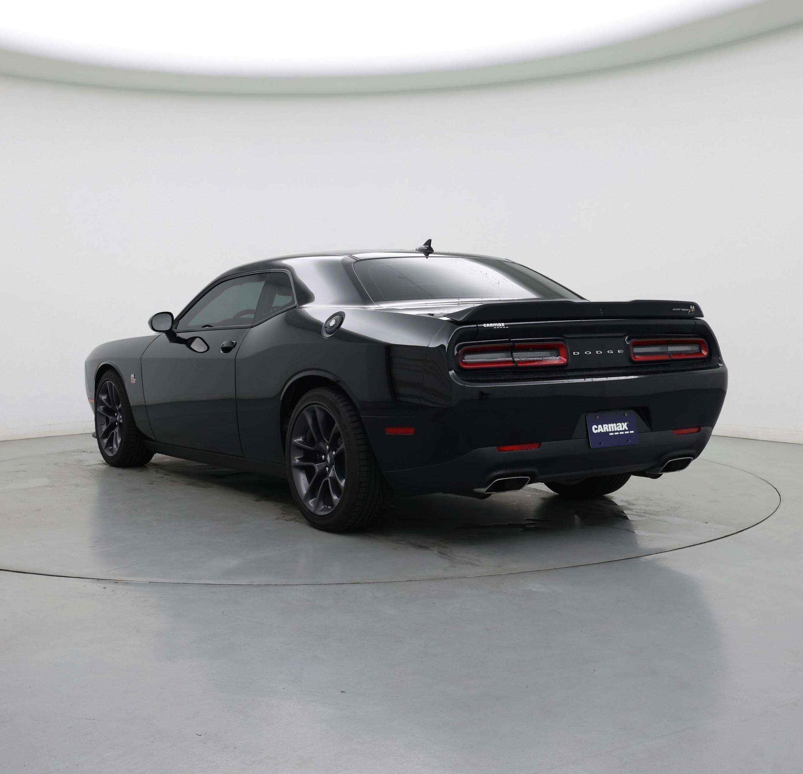 Thumbnail: 2022 Dodge Challenger - 2