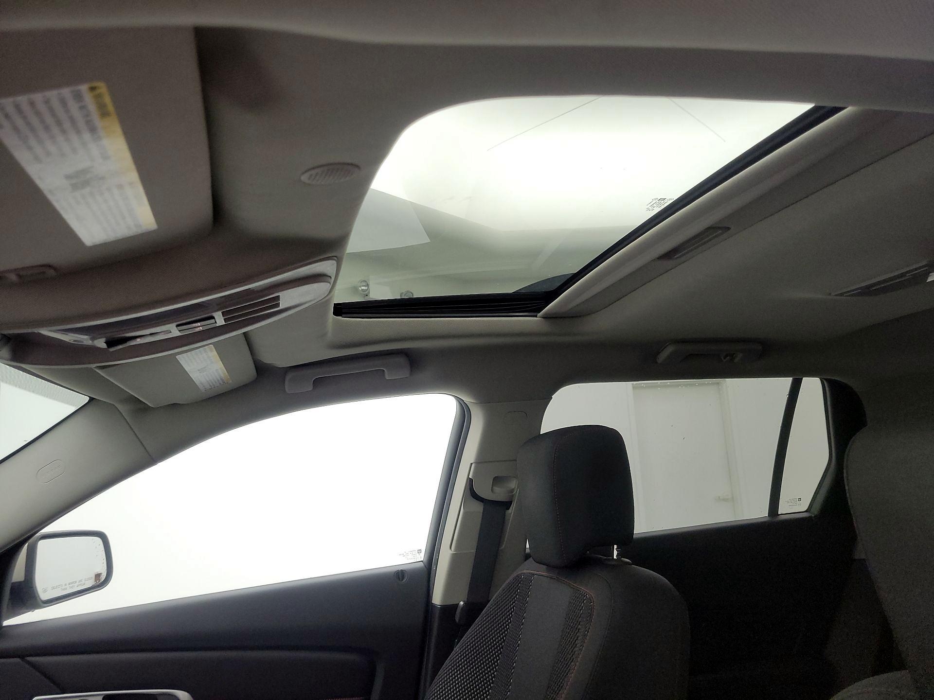 Thumbnail: 2015 GMC Terrain - 18