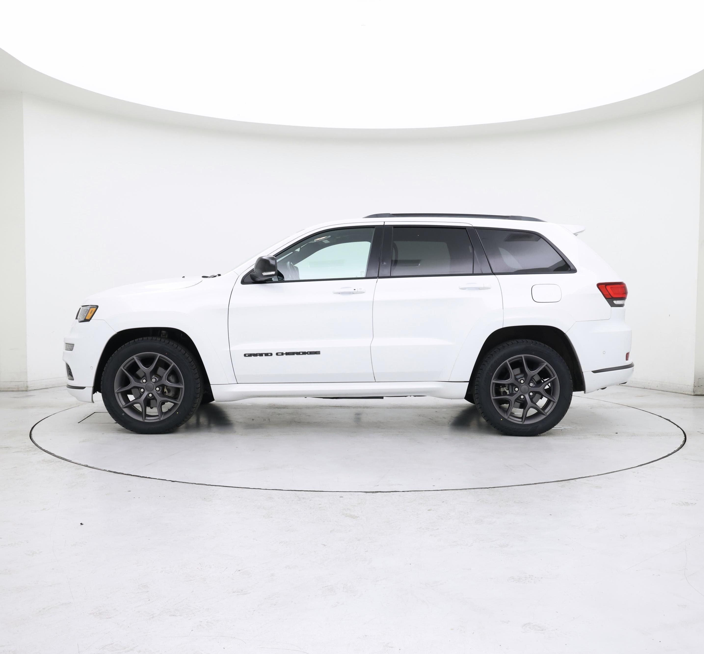 Thumbnail: 2020 Jeep Grand Cherokee - 3