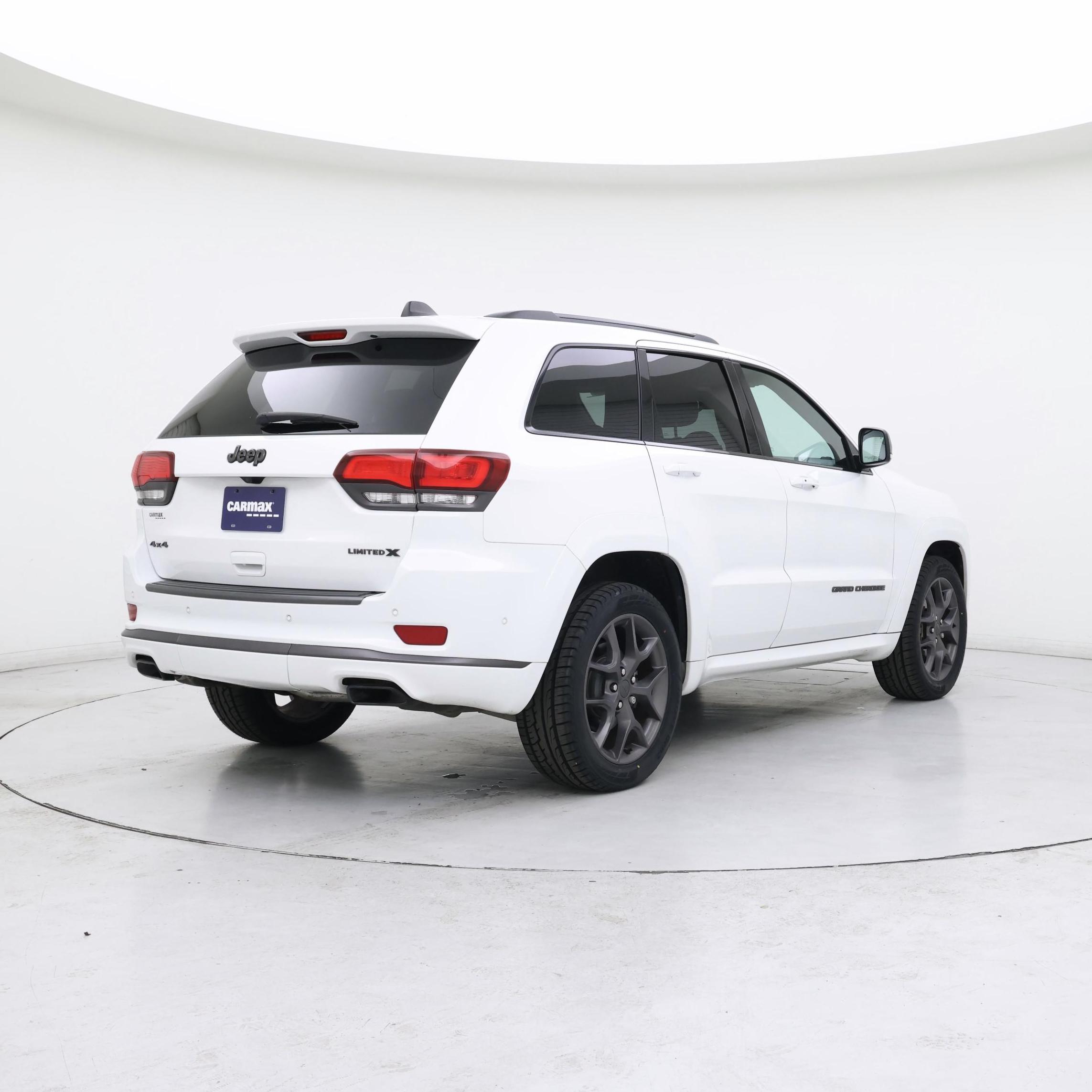 Thumbnail: 2020 Jeep Grand Cherokee - 8
