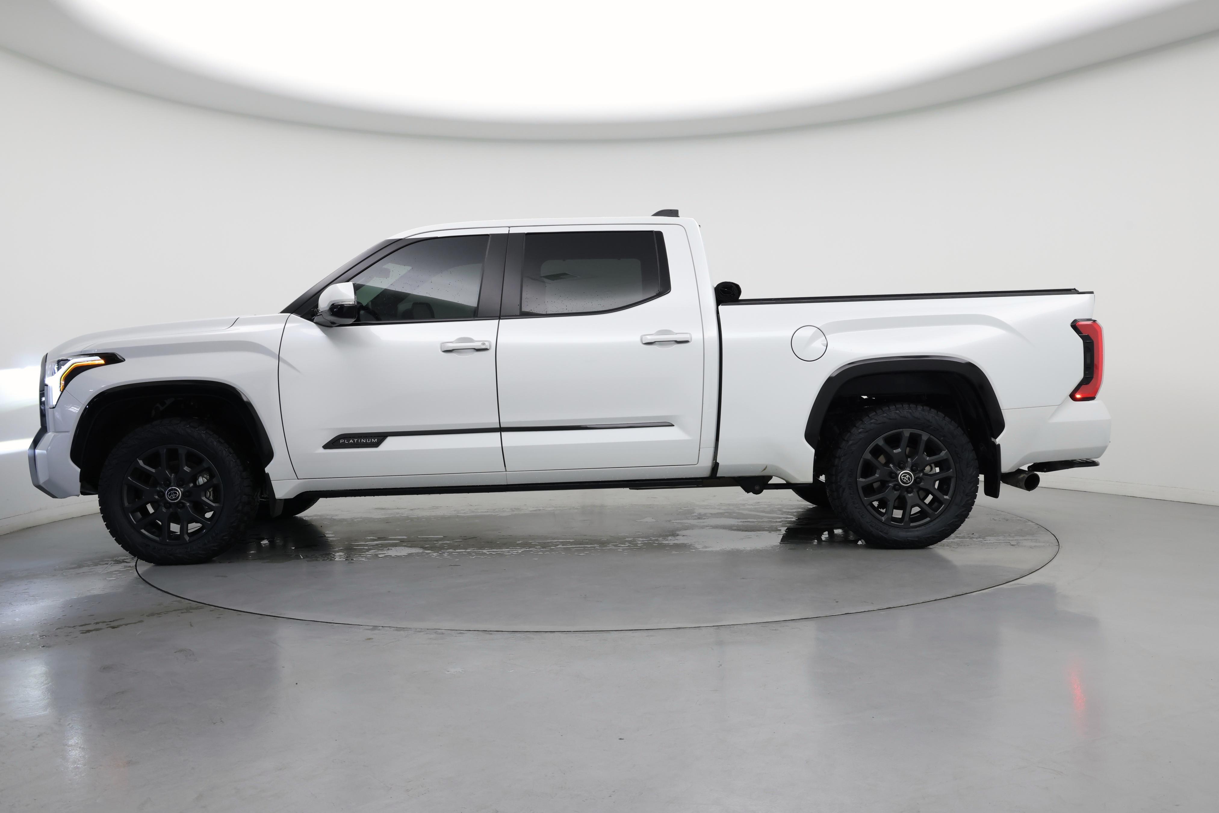 Thumbnail: 2024 Toyota Tundra - 3