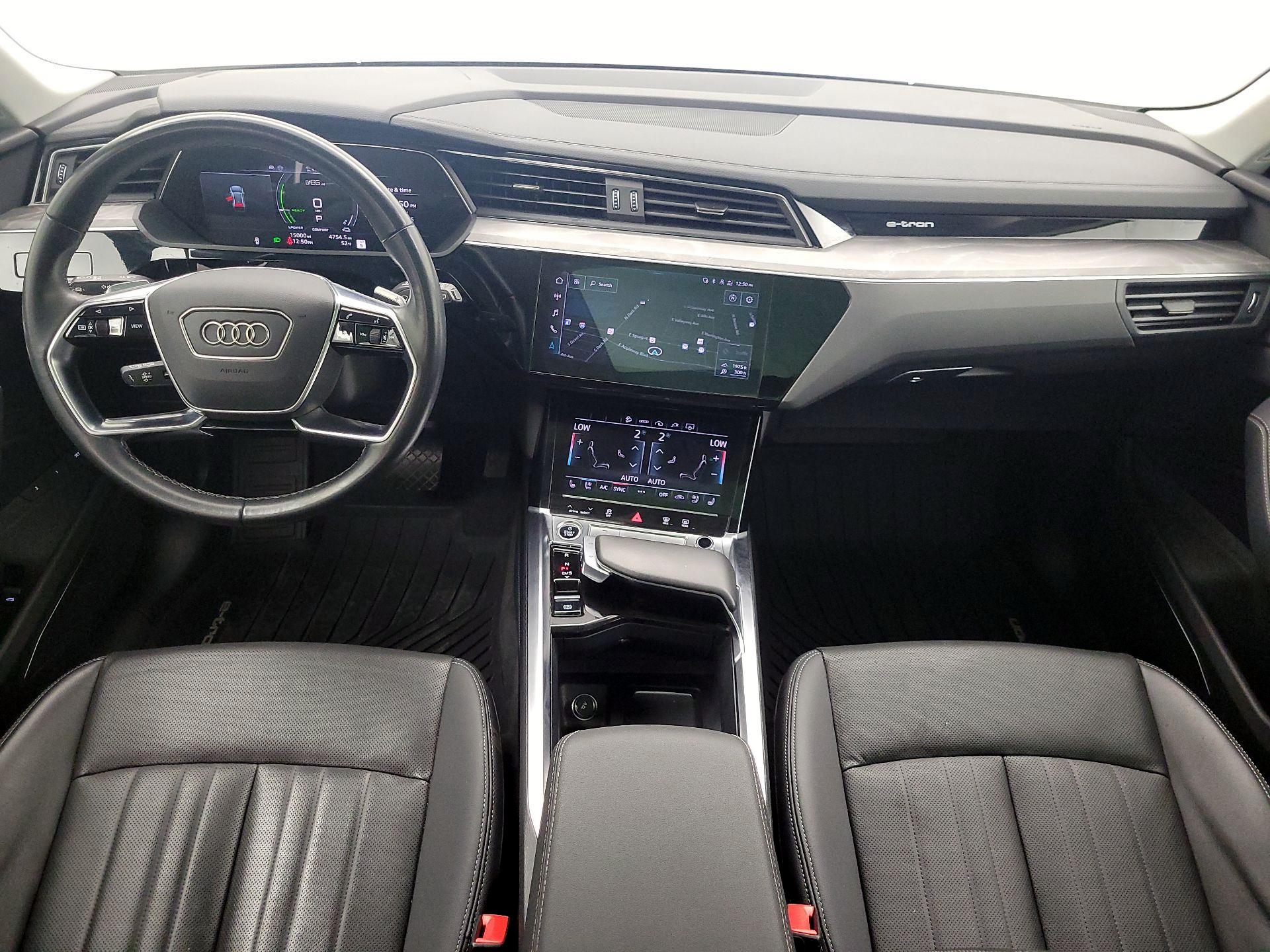 Thumbnail: 2024 Audi Q8 e-tron - 9