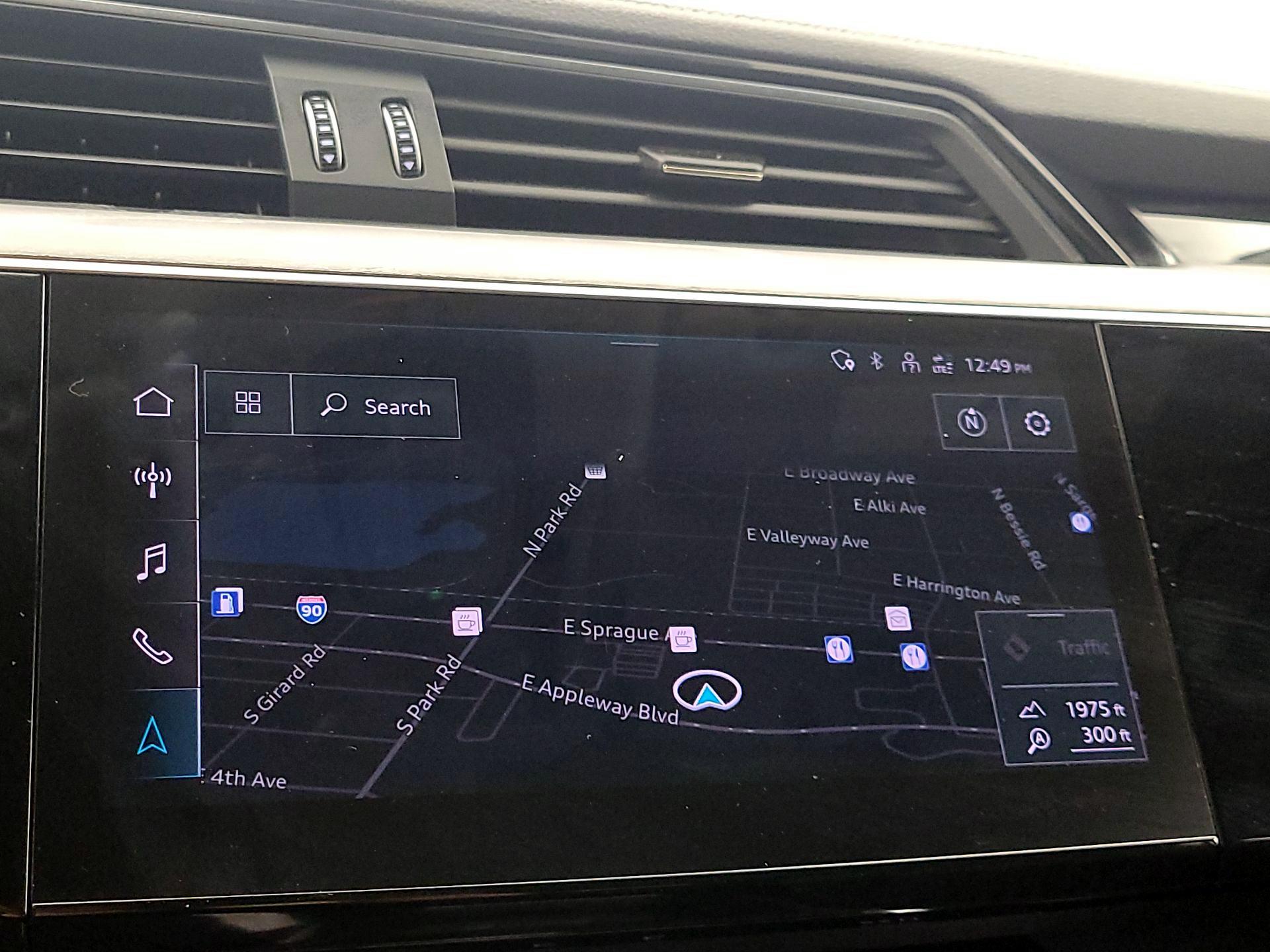 Thumbnail: 2024 Audi Q8 e-tron - 14