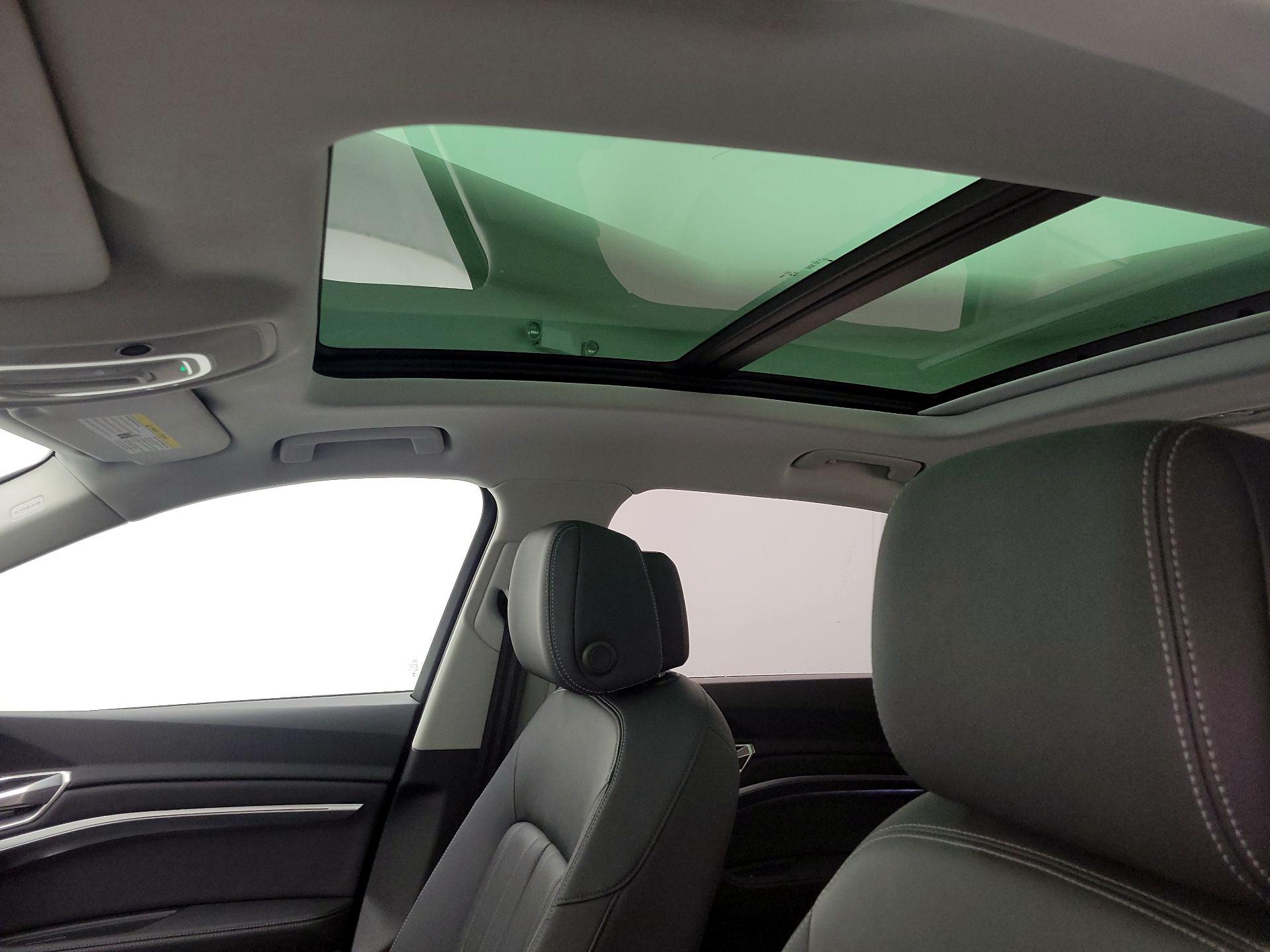 Thumbnail: 2024 Audi Q8 e-tron - 20