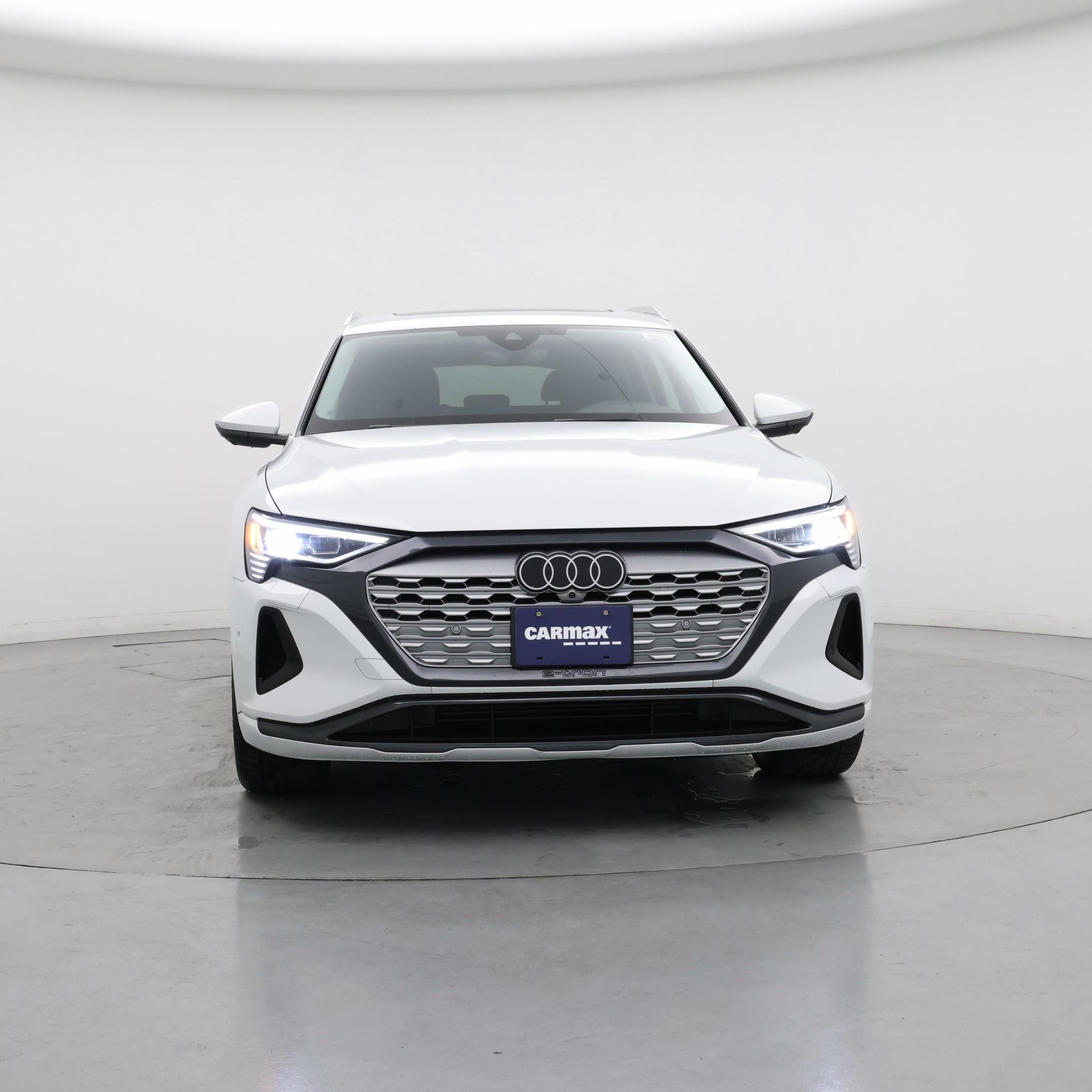 Thumbnail: 2024 Audi Q8 e-tron - 5