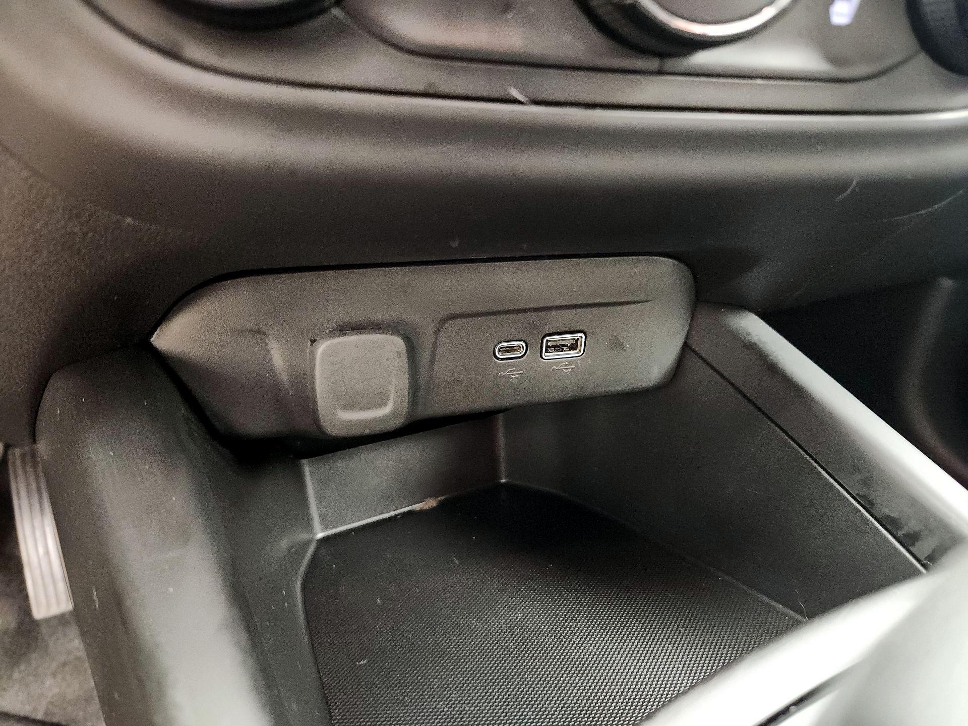 Thumbnail: 2025 Chevrolet Trax - 18