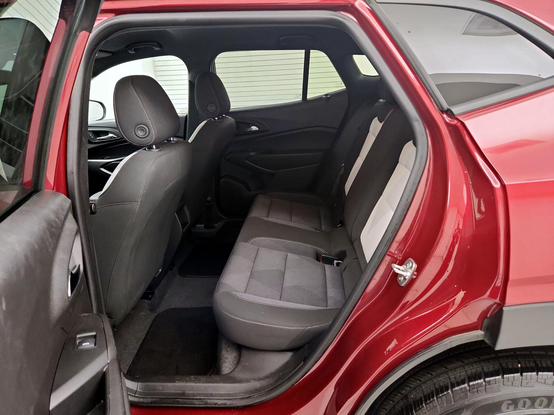 Thumbnail: 2025 Chevrolet Trax - 19