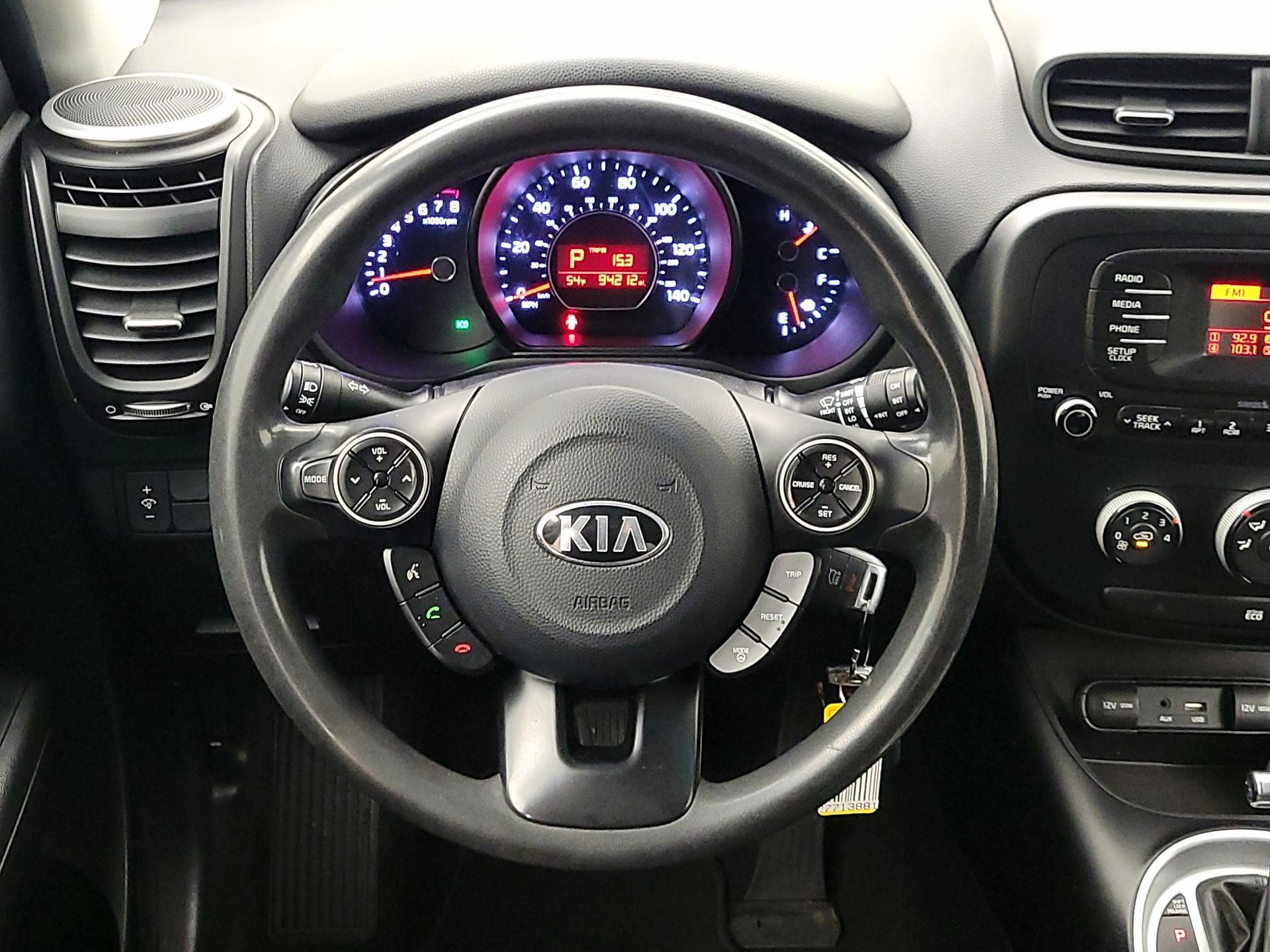Thumbnail: 2016 Kia Soul - 10