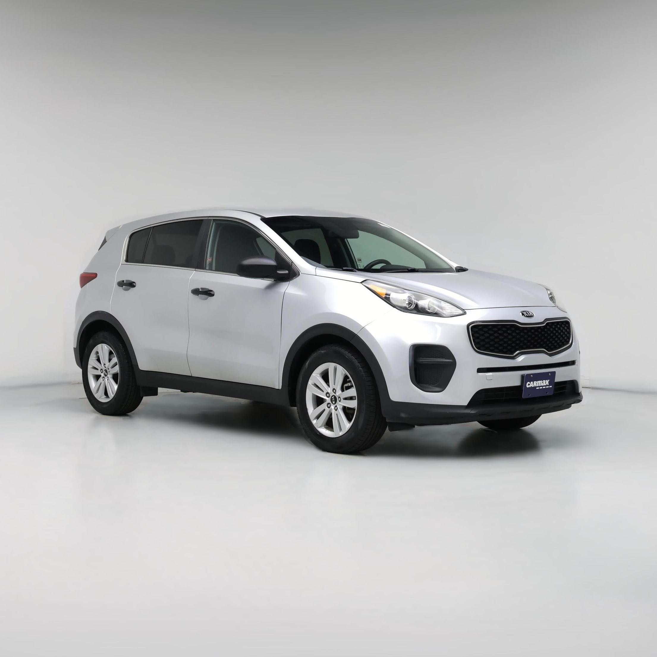 Thumbnail: 2017 Kia Sportage - 1