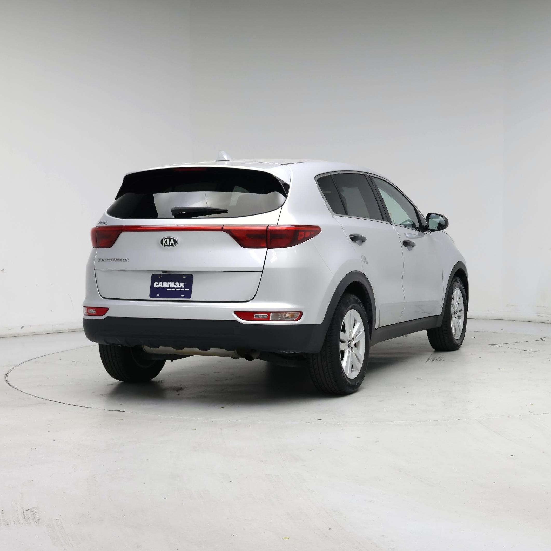 Thumbnail: 2017 Kia Sportage - 8