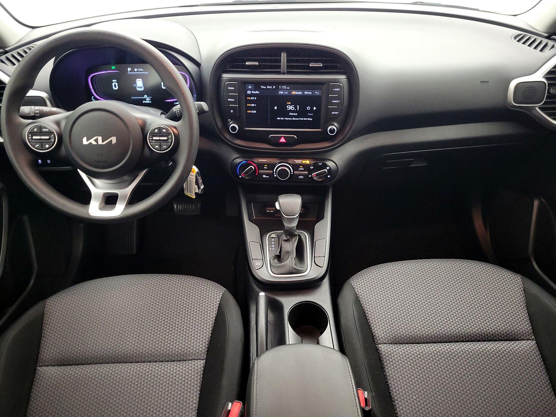 Thumbnail: 2023 Kia Soul - 9