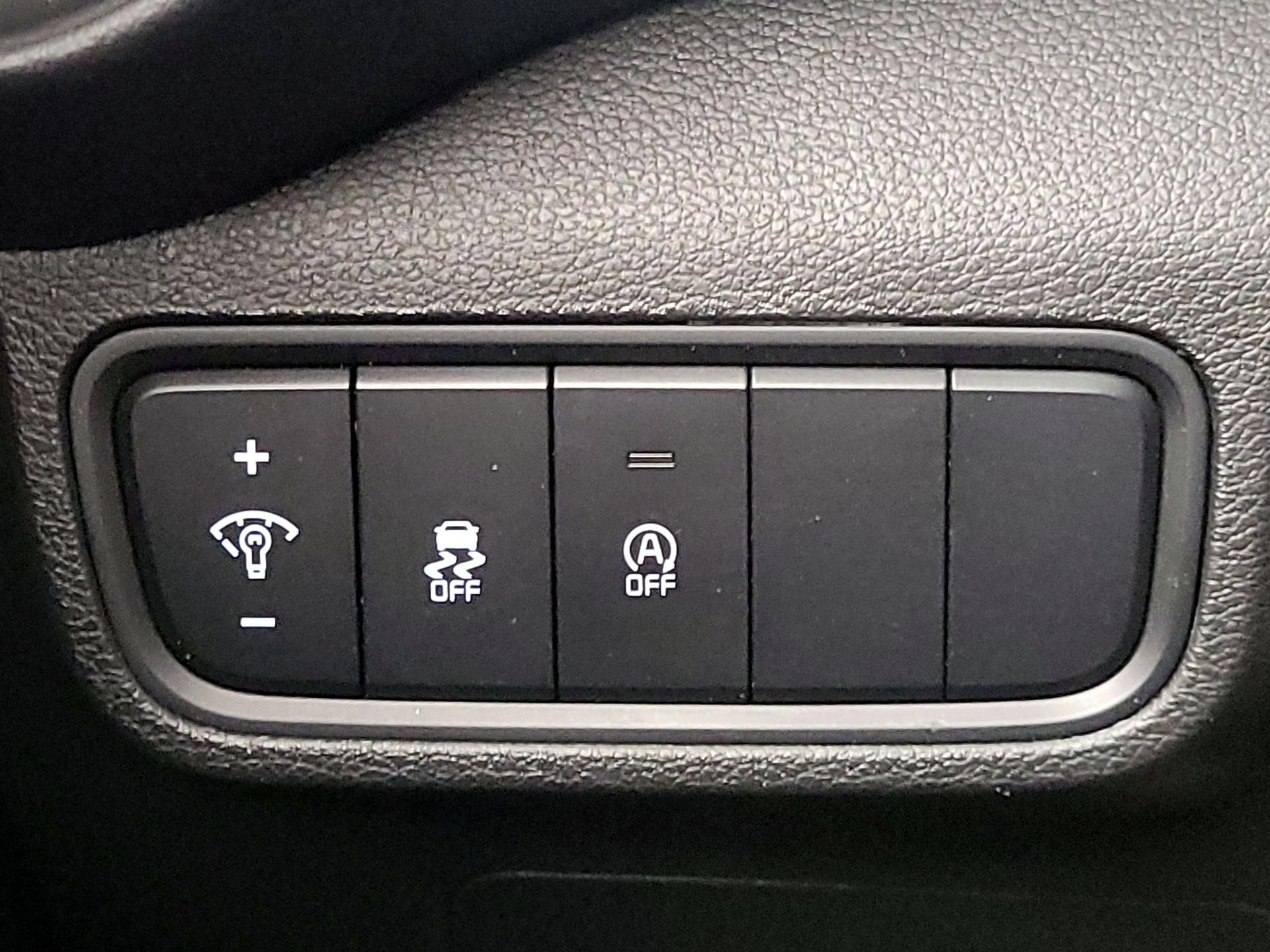 Thumbnail: 2023 Kia Soul - 13