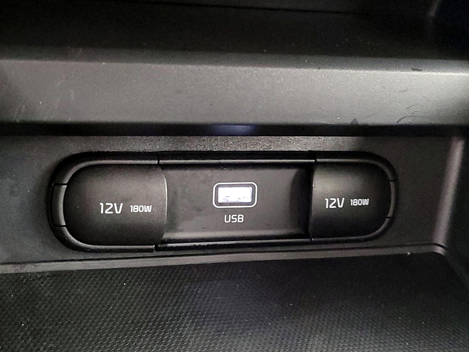 Thumbnail: 2023 Kia Soul - 18