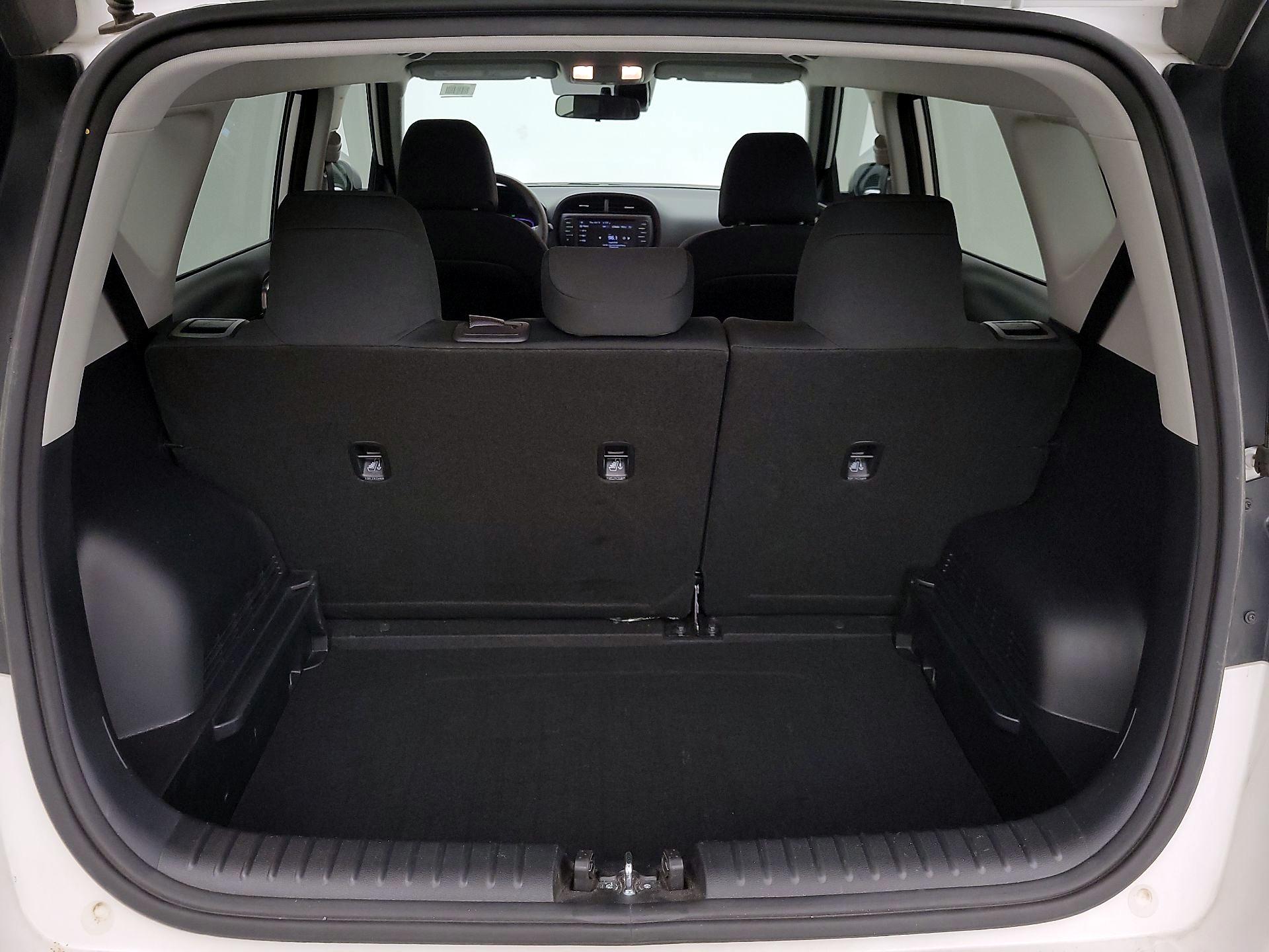 Thumbnail: 2023 Kia Soul - 20