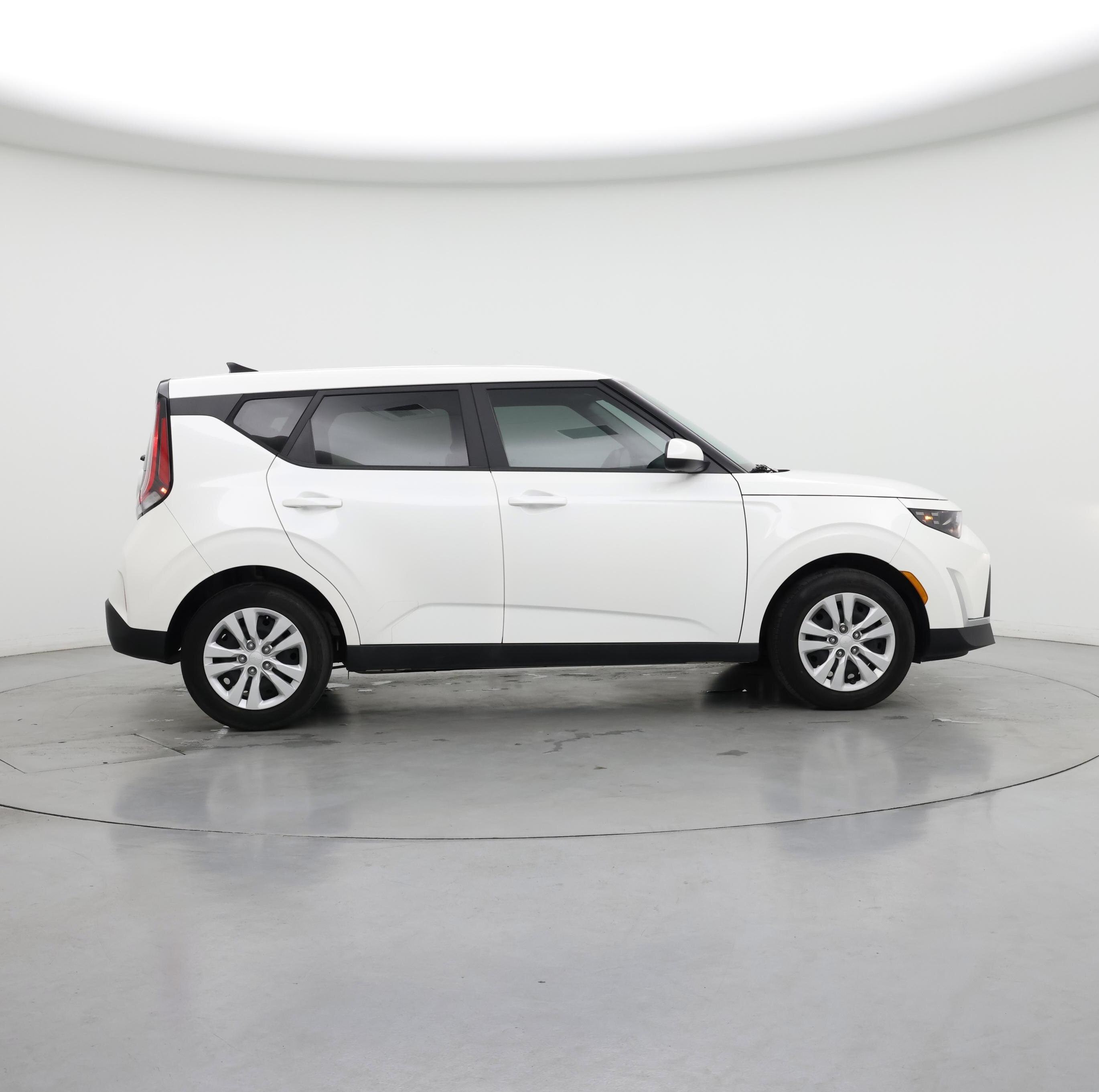 Thumbnail: 2023 Kia Soul - 7