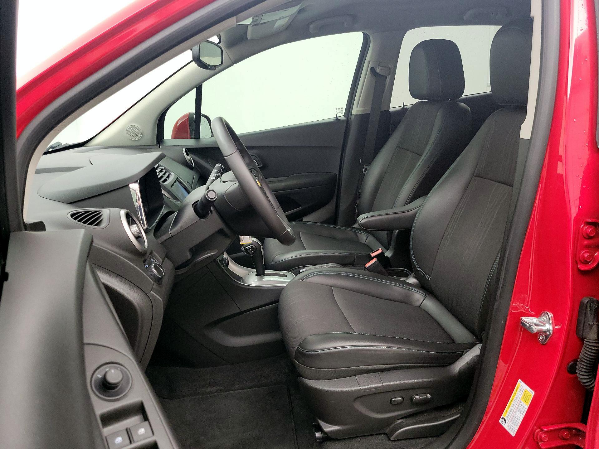 Thumbnail: 2015 Chevrolet Trax - 11