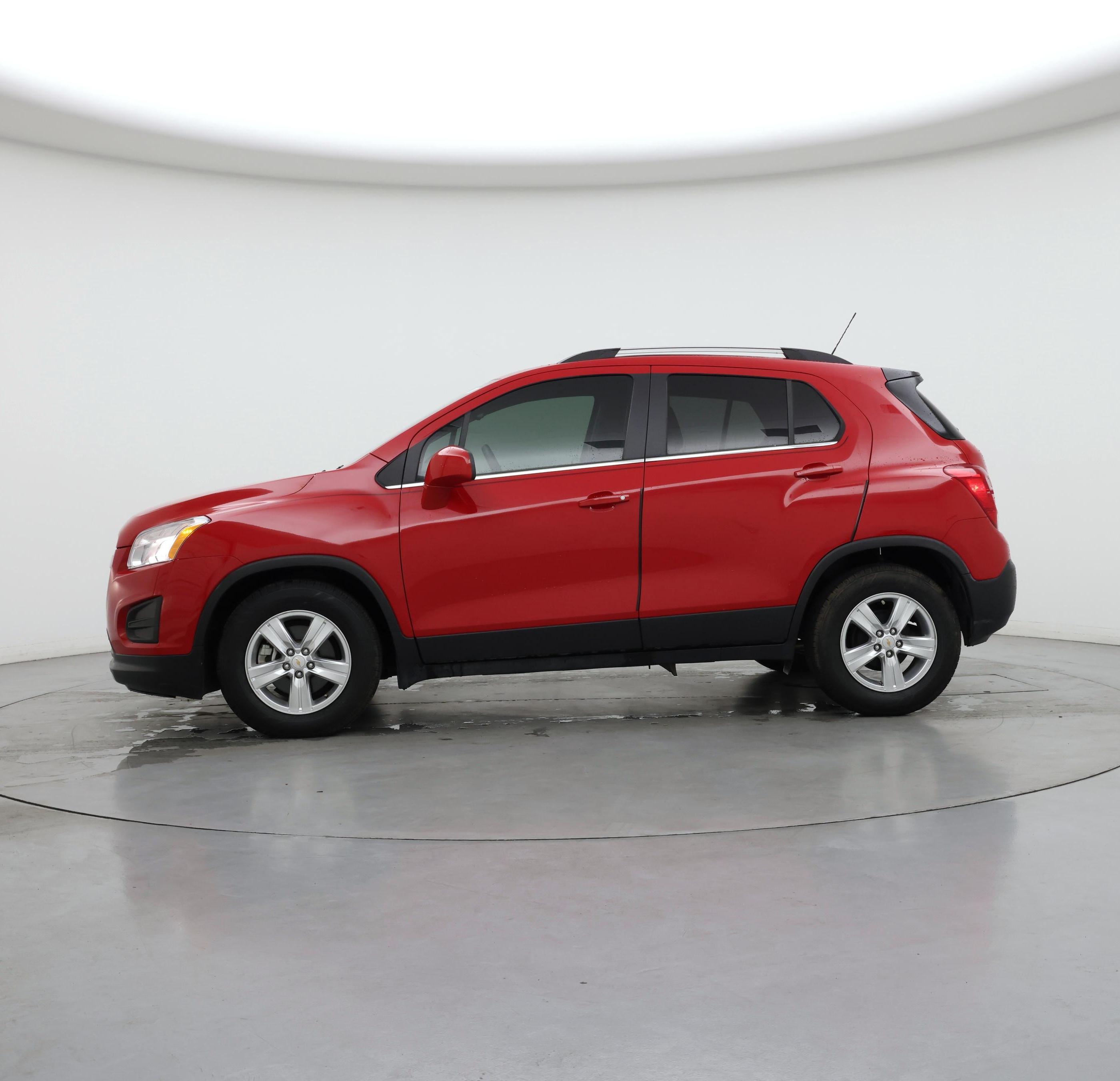 Thumbnail: 2015 Chevrolet Trax - 3