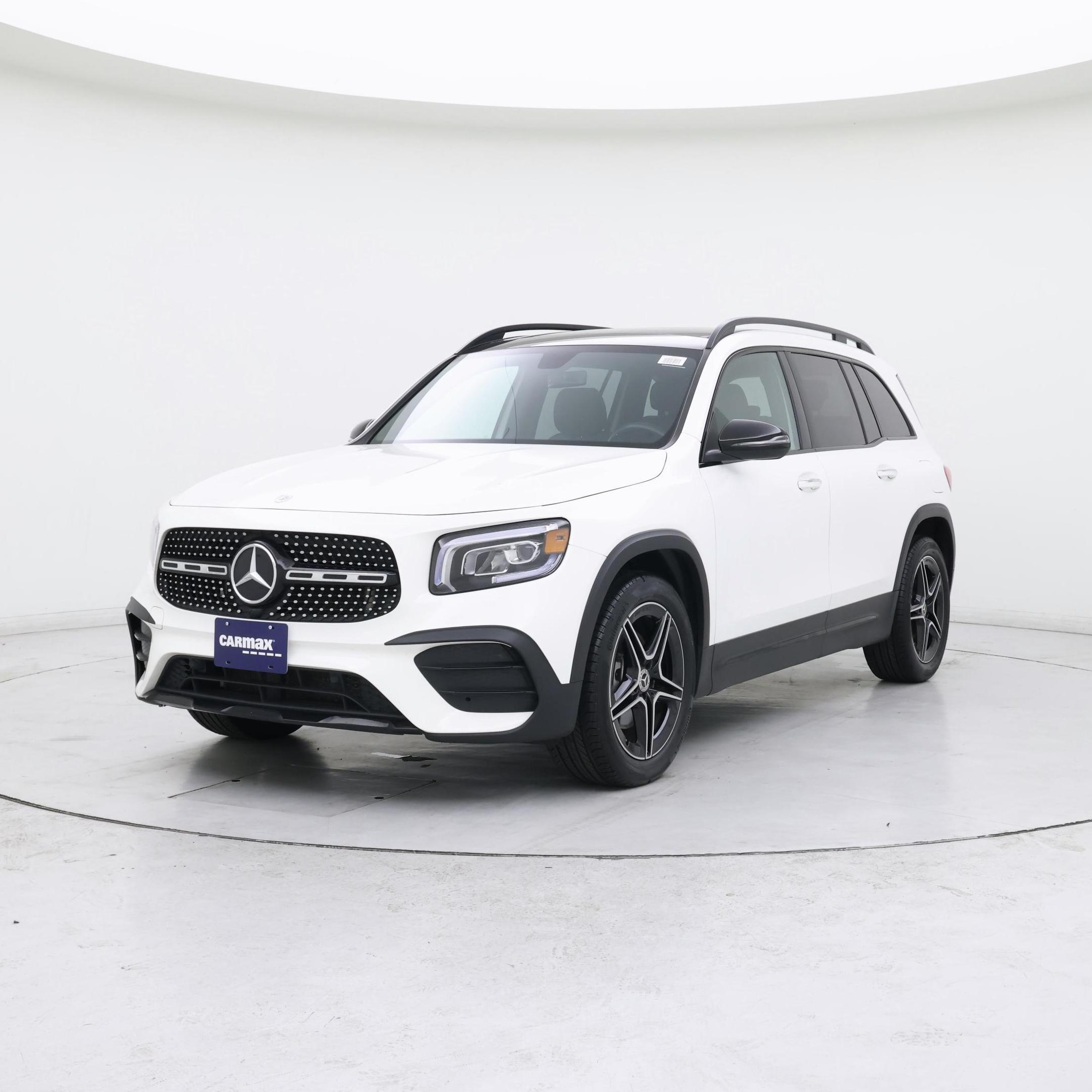 Thumbnail: 2022 Mercedes-Benz GLB - 4