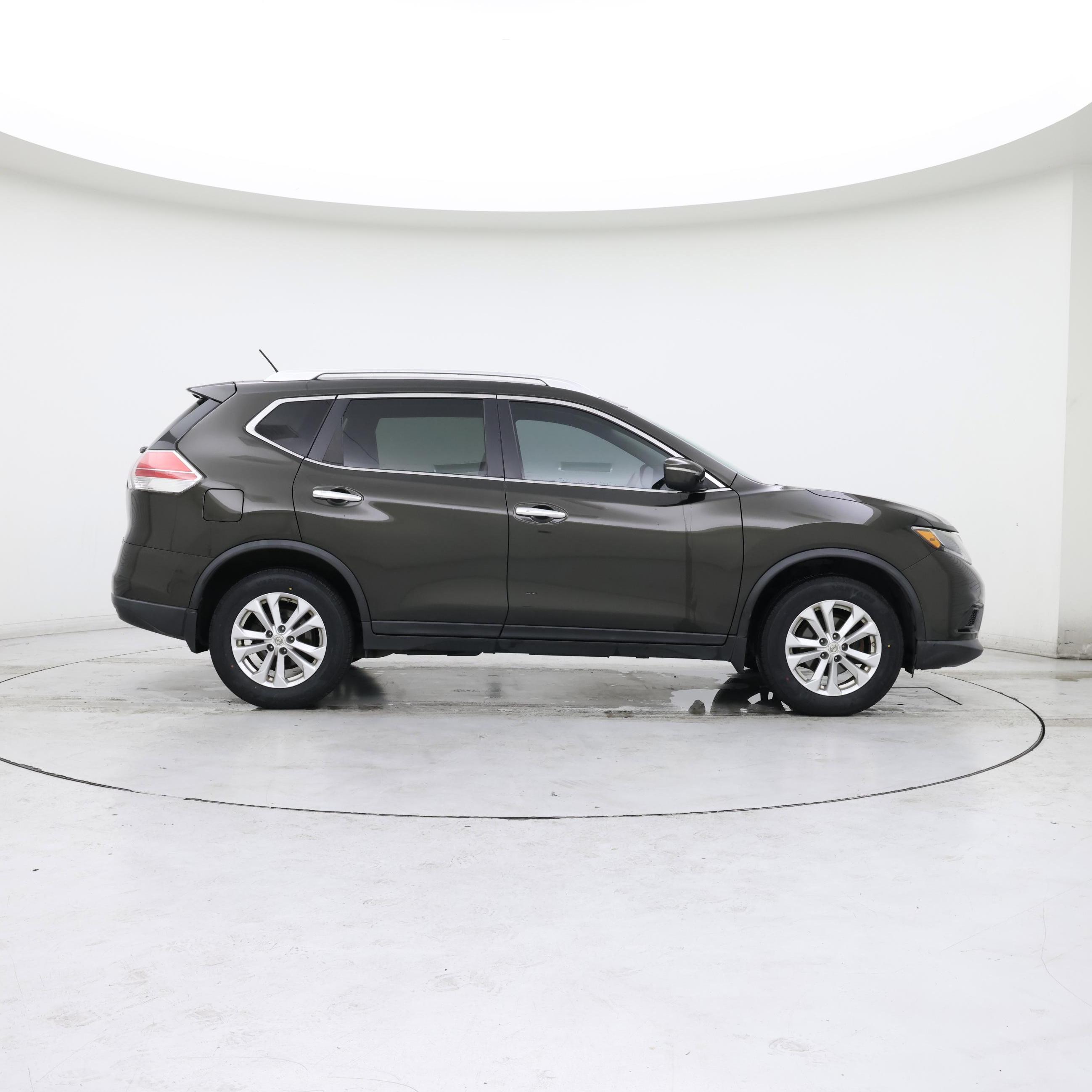 Thumbnail: 2015 Nissan Rogue - 7