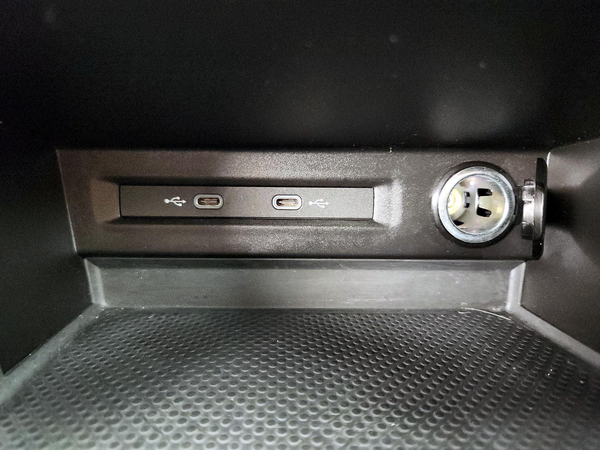 Thumbnail: 2024 Volkswagen Taos - 18