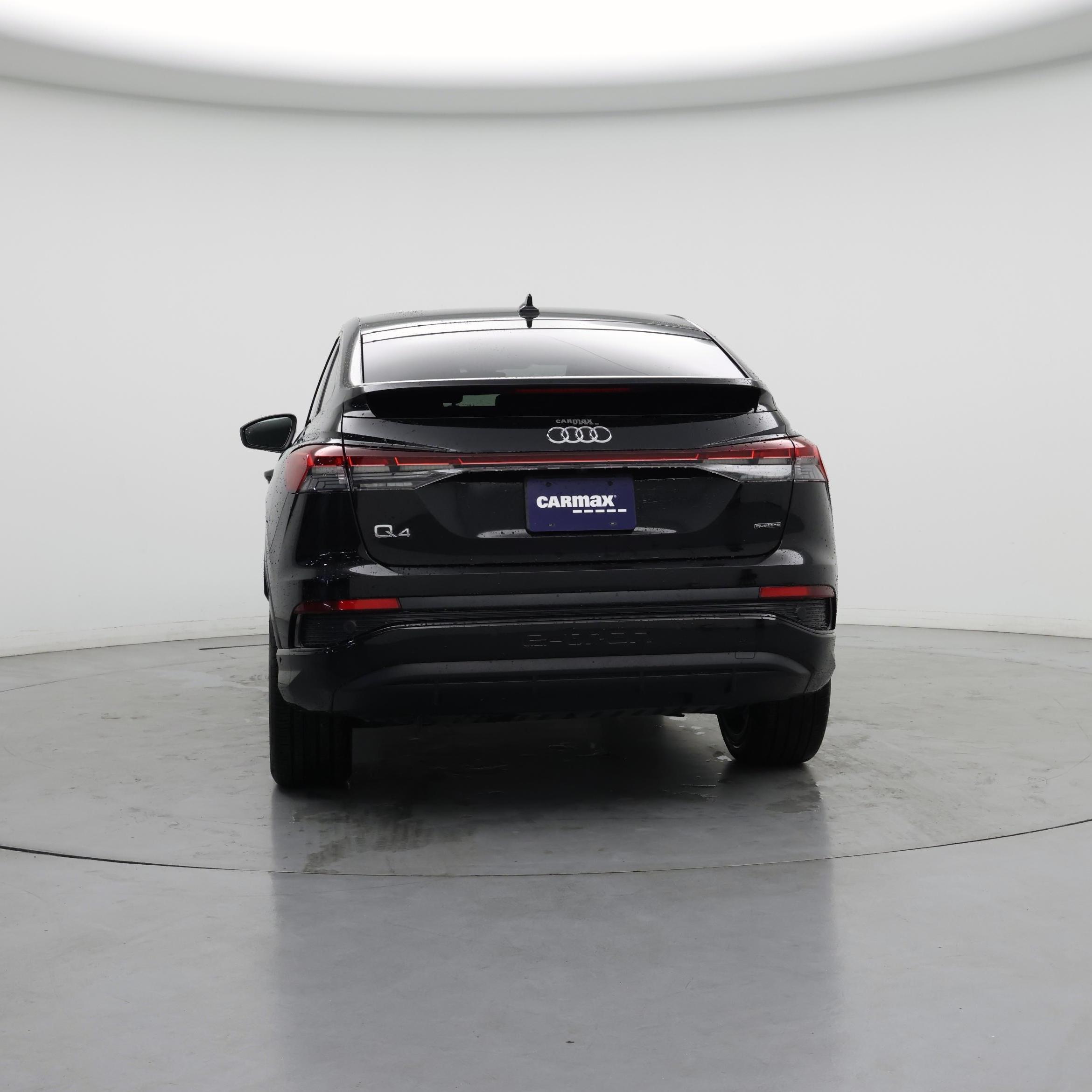 Thumbnail: 2023 Audi Q4 e-tron - 6