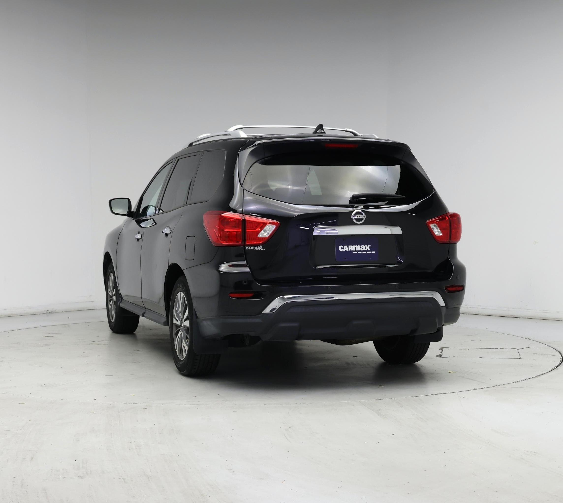 Thumbnail: 2019 Nissan Pathfinder - 6