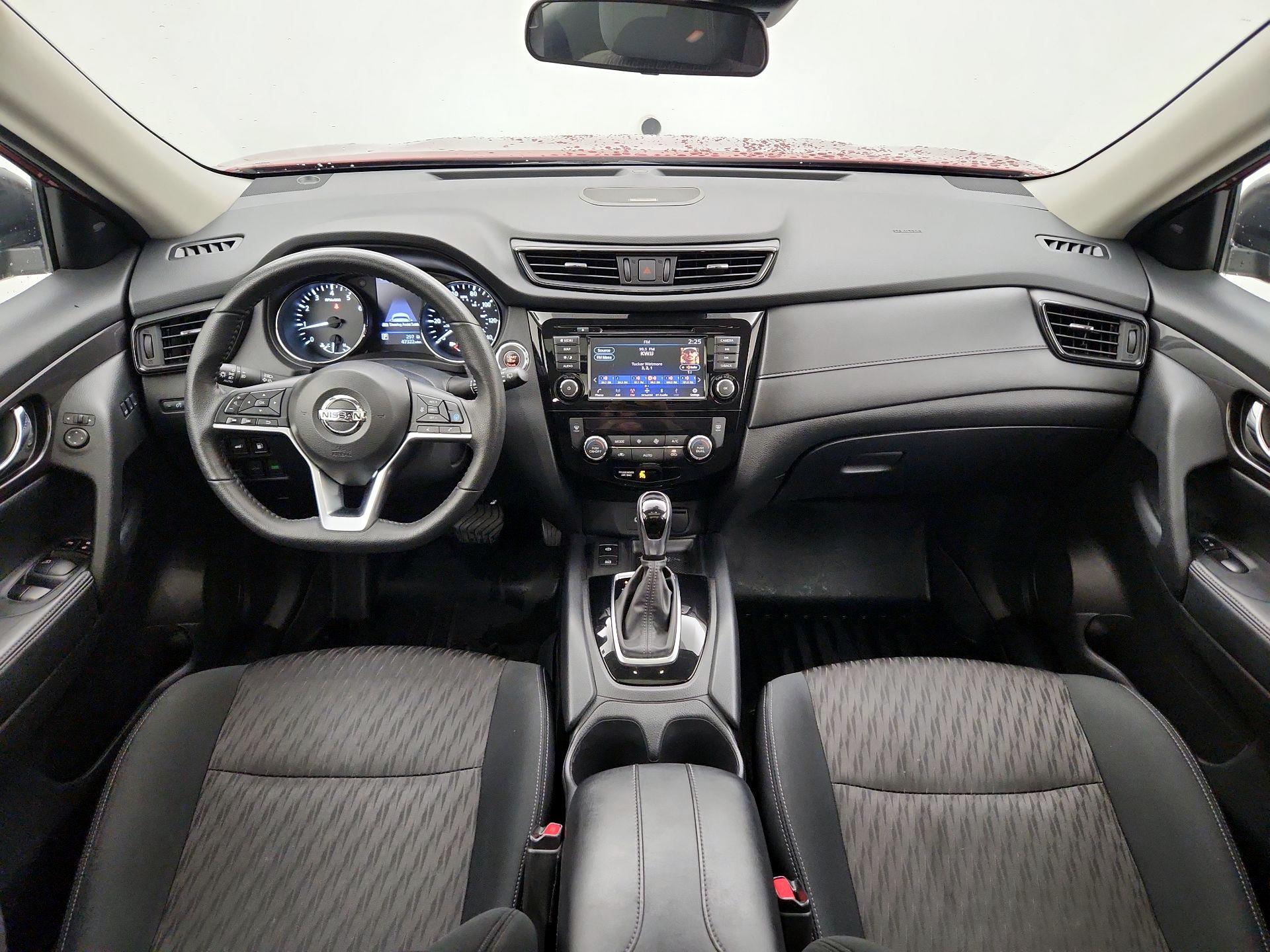Thumbnail: 2020 Nissan Rogue - 9