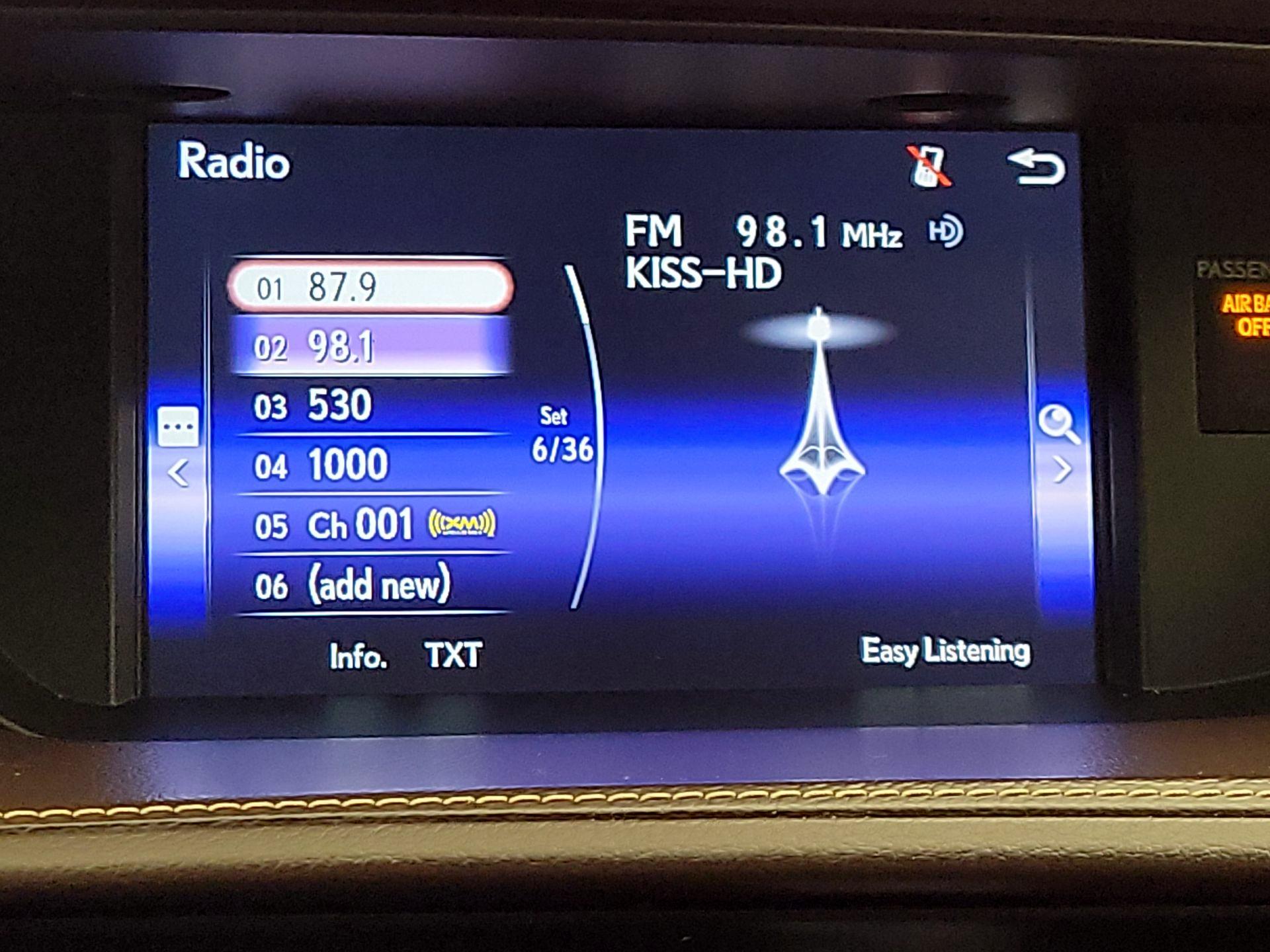 Thumbnail: 2016 Lexus ES - 15
