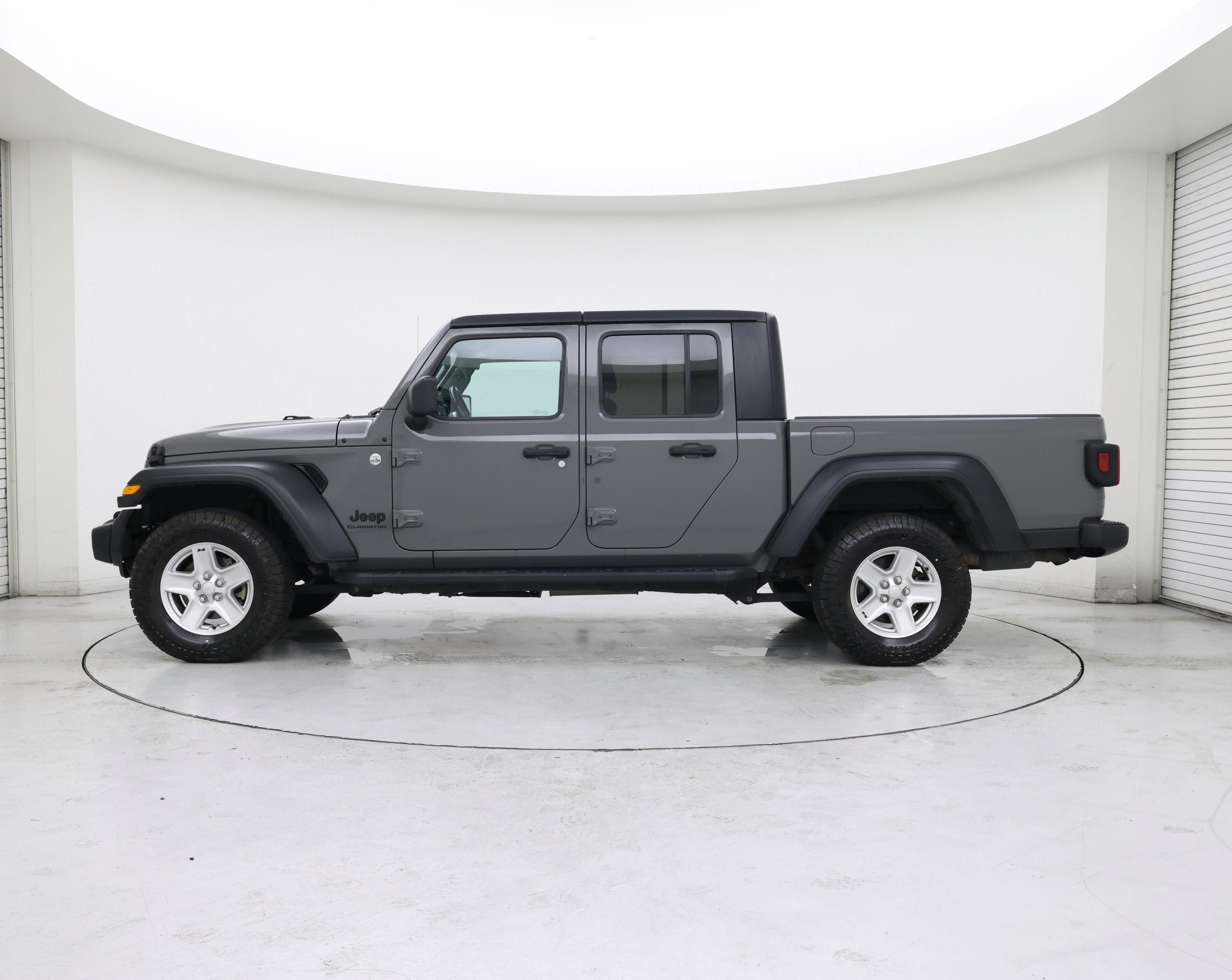 Thumbnail: 2020 Jeep Gladiator - 3