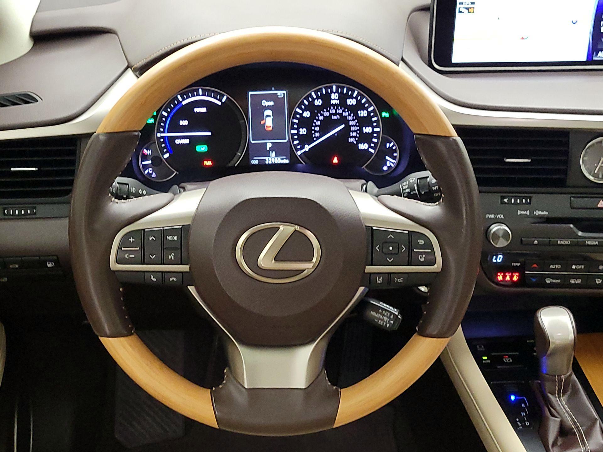 Thumbnail: 2019 Lexus RX - 10