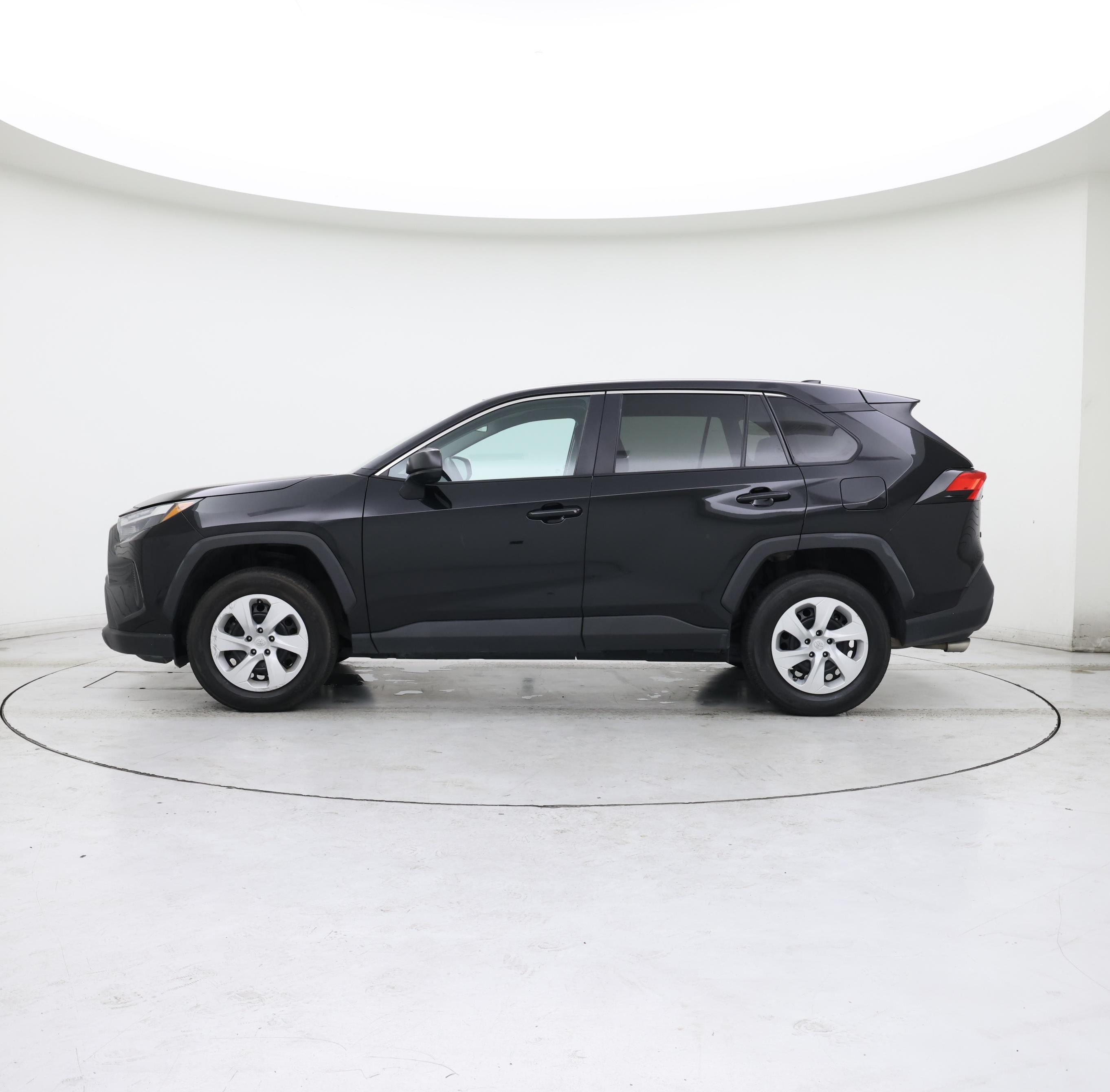 Thumbnail: 2023 Toyota RAV4 - 3