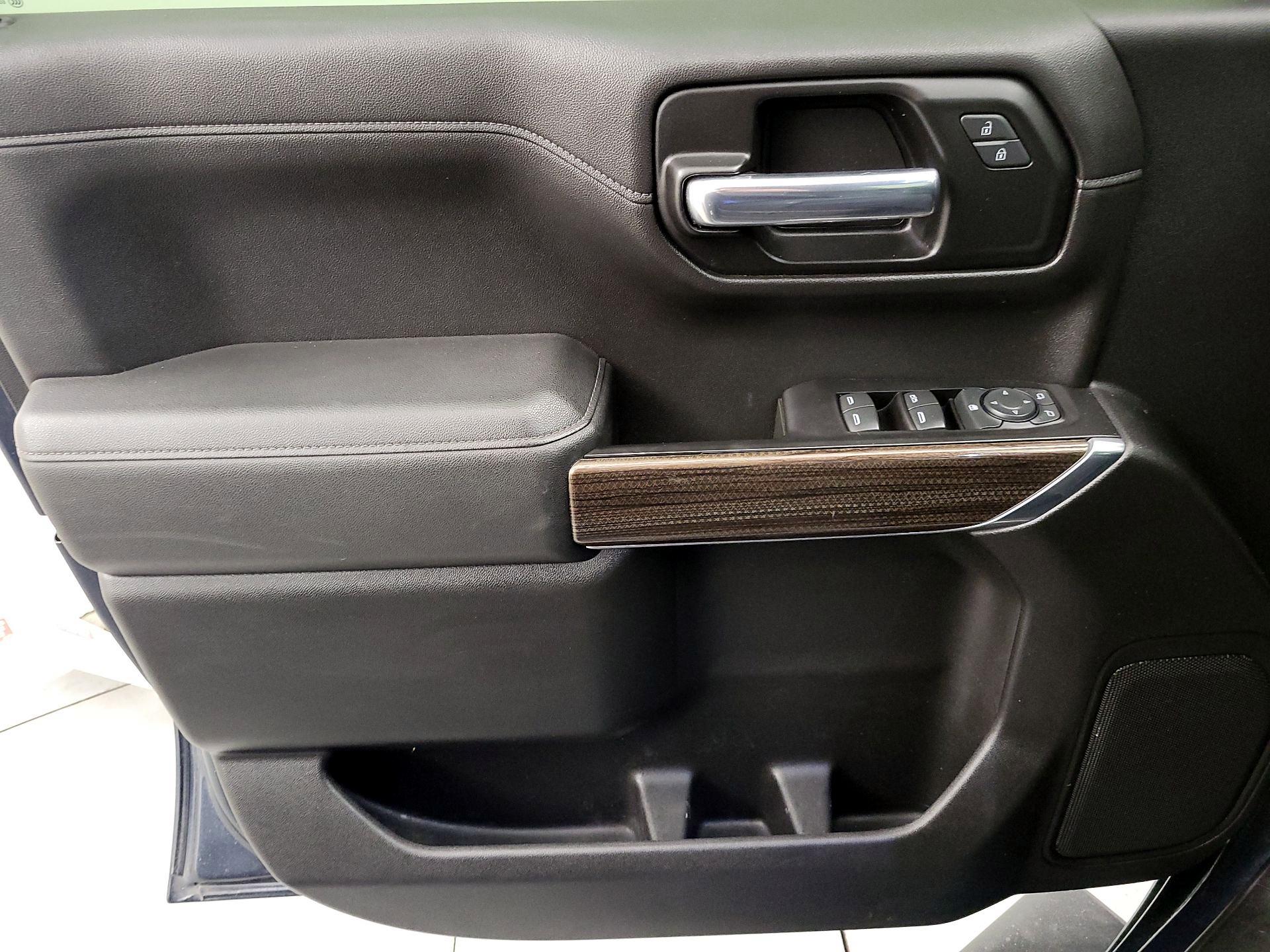 Thumbnail: 2019 Chevrolet Silverado 1500 - 12