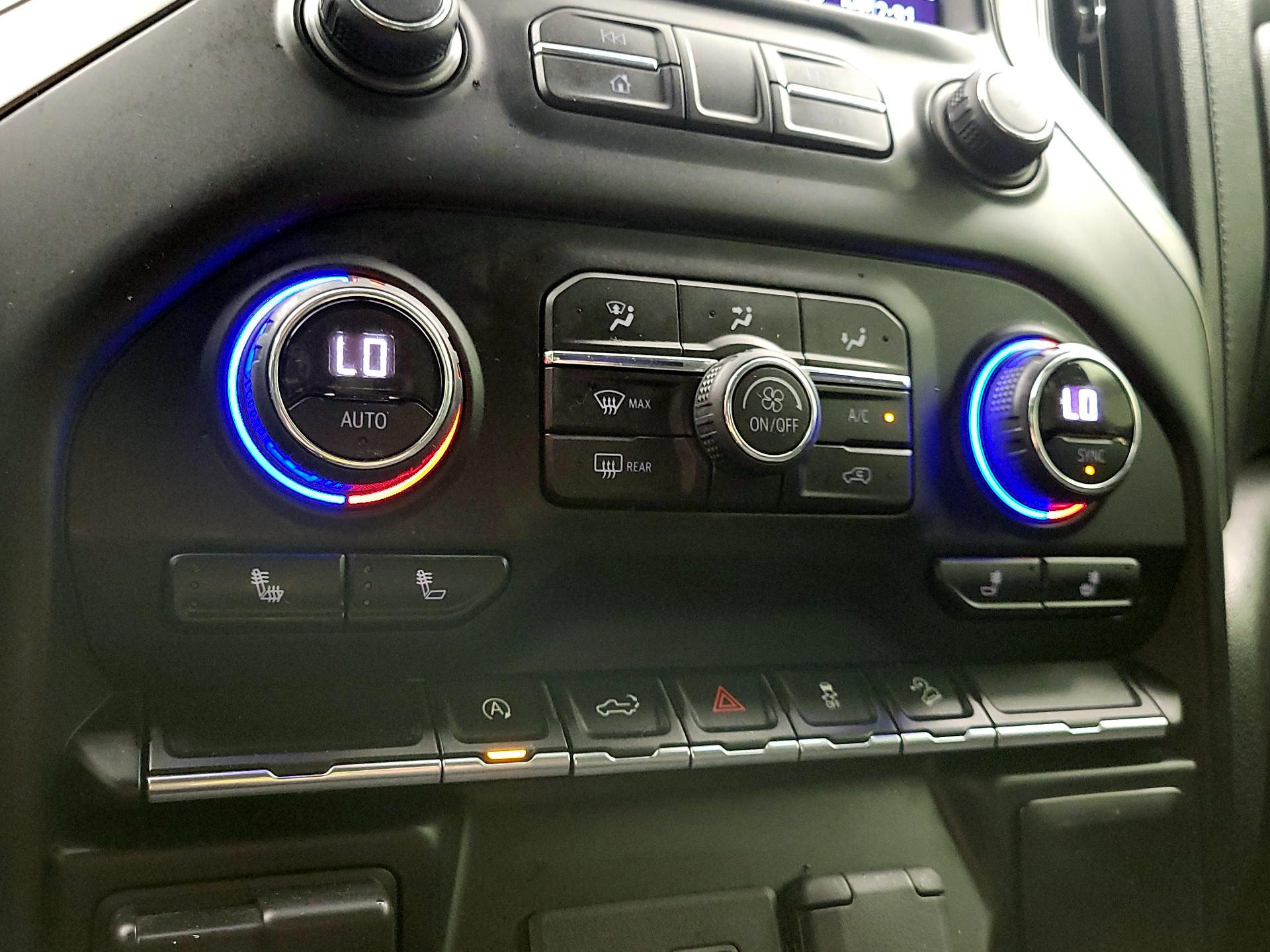 Thumbnail: 2019 Chevrolet Silverado 1500 - 16