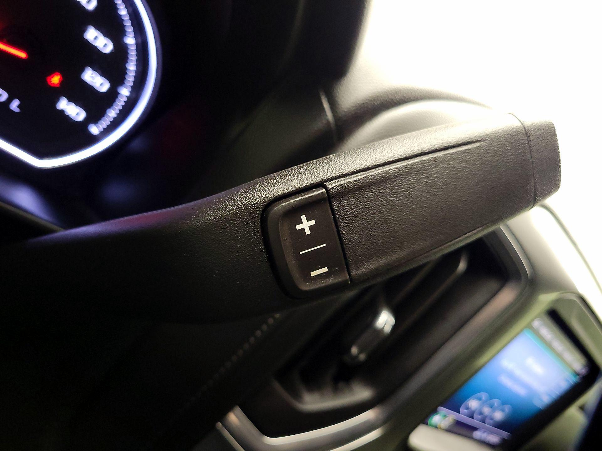 Thumbnail: 2019 Chevrolet Silverado 1500 - 17