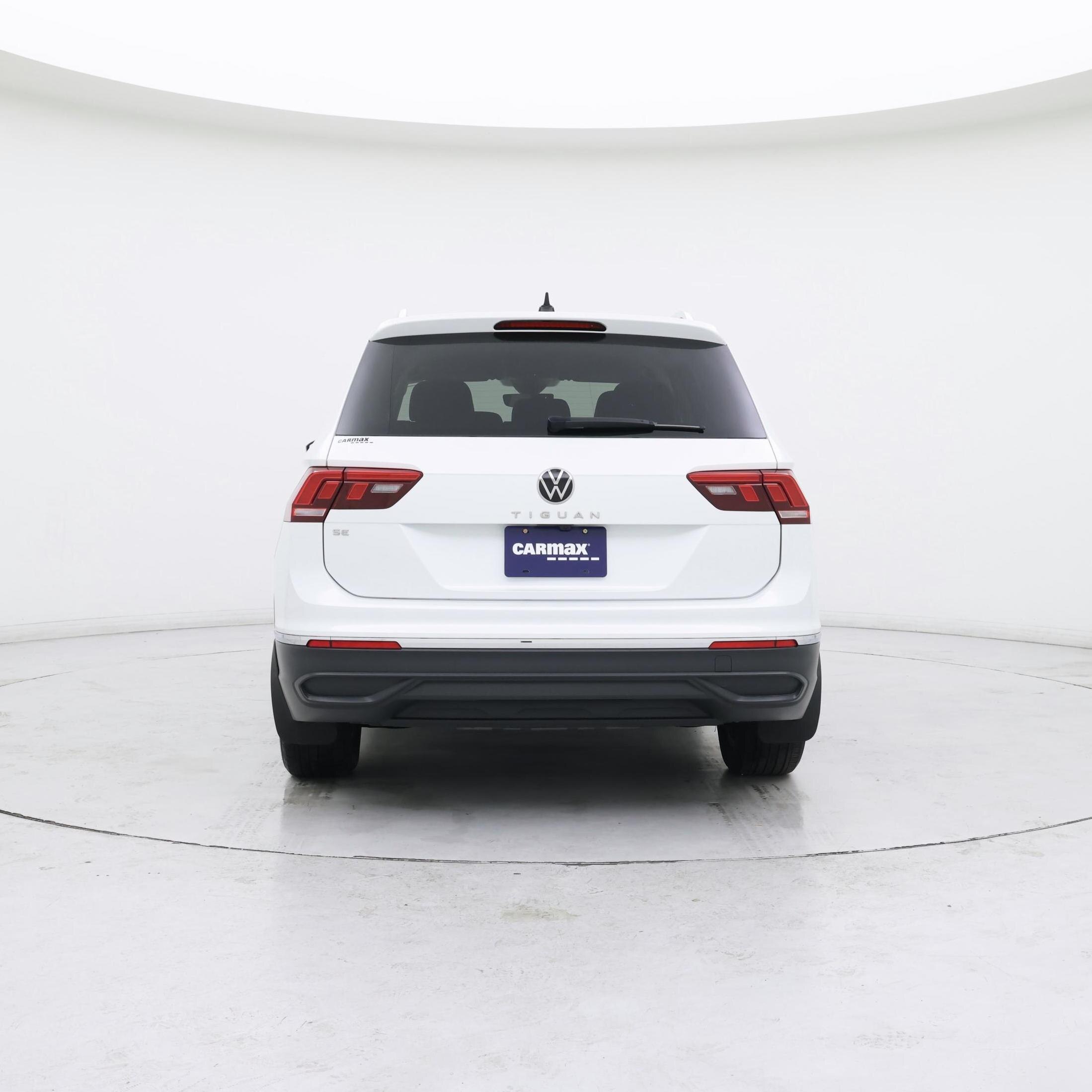 Thumbnail: 2023 Volkswagen Tiguan - 6