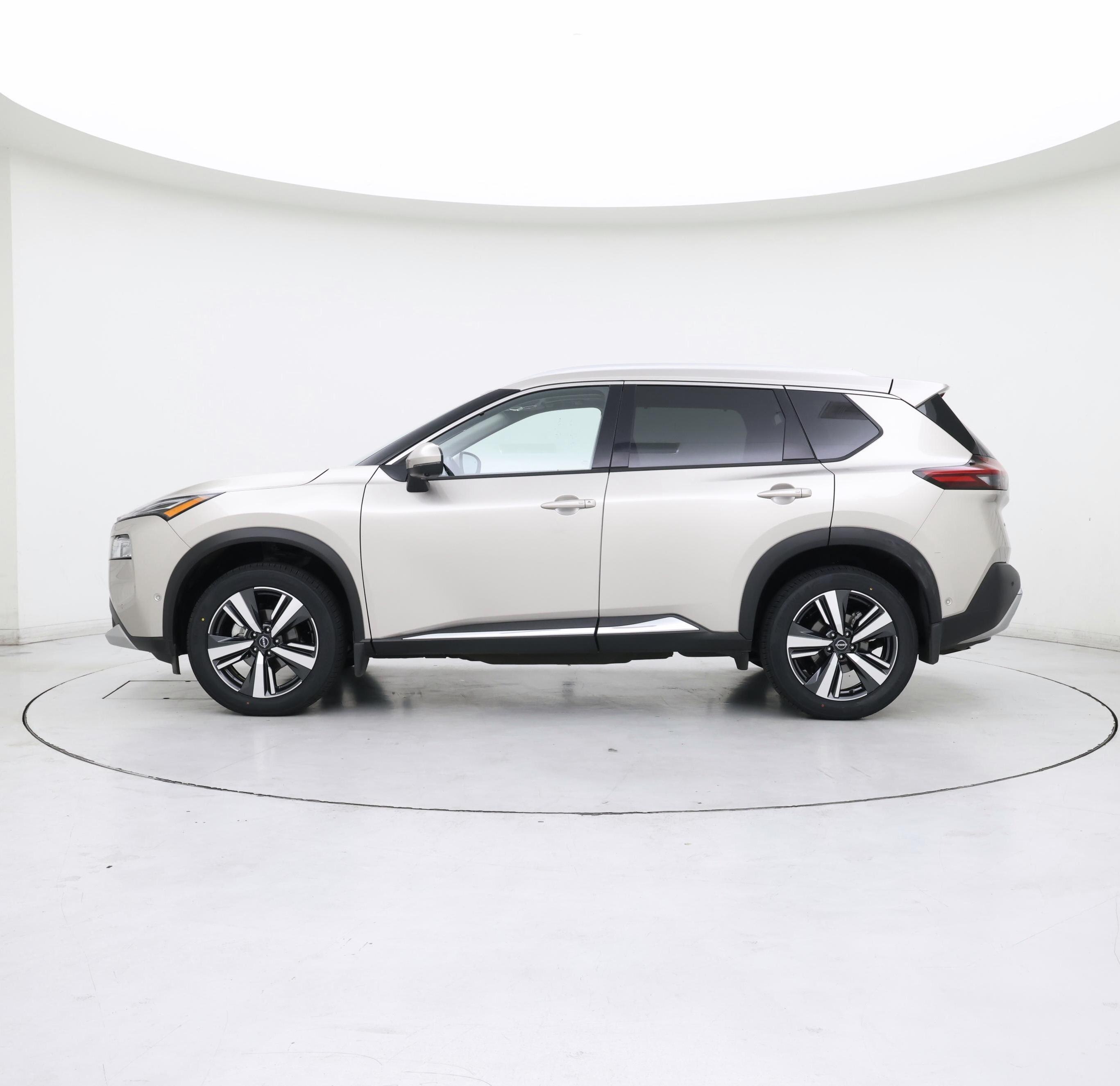 Thumbnail: 2023 Nissan Rogue - 3