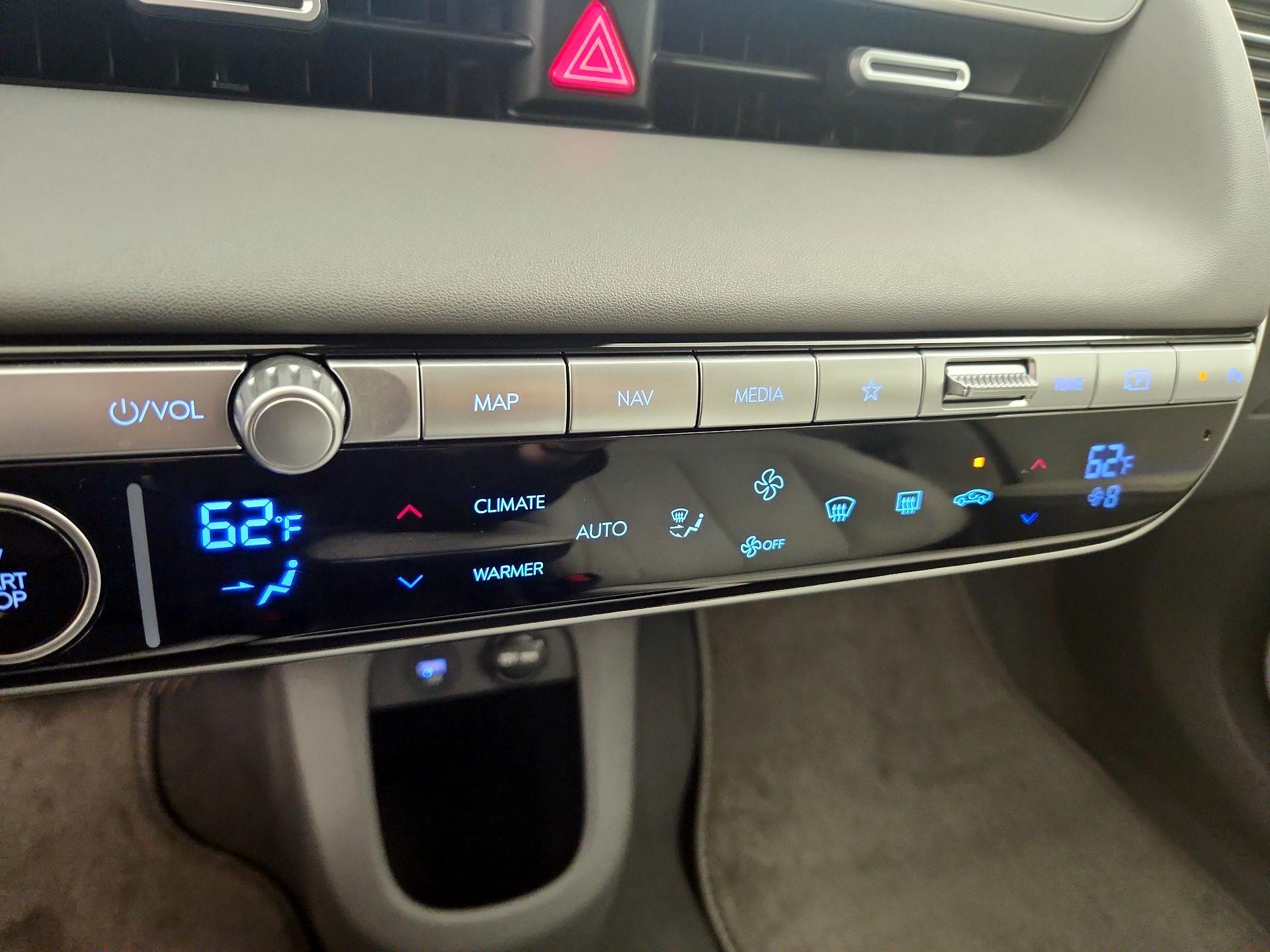 Thumbnail: 2023 Hyundai Ioniq 5 - 17