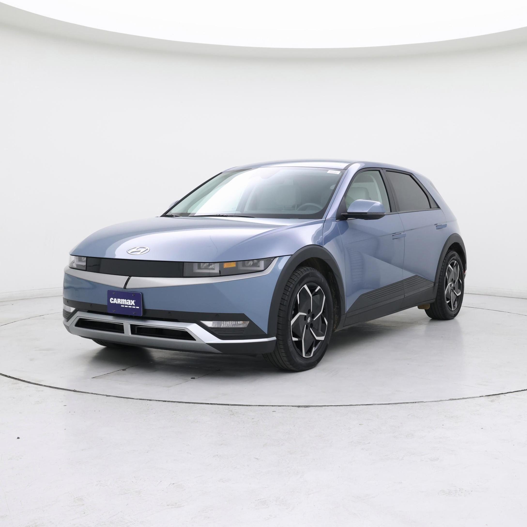 Thumbnail: 2023 Hyundai Ioniq 5 - 4