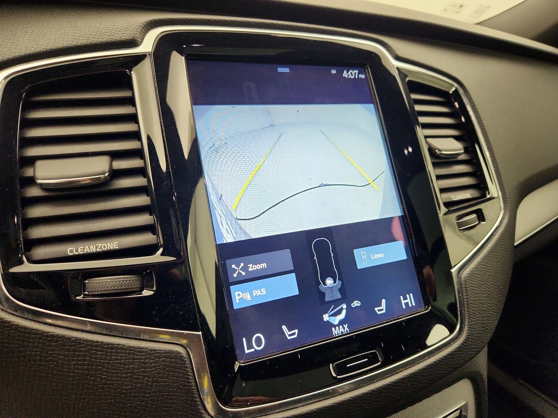 Thumbnail: 2016 Volvo XC90 - 15