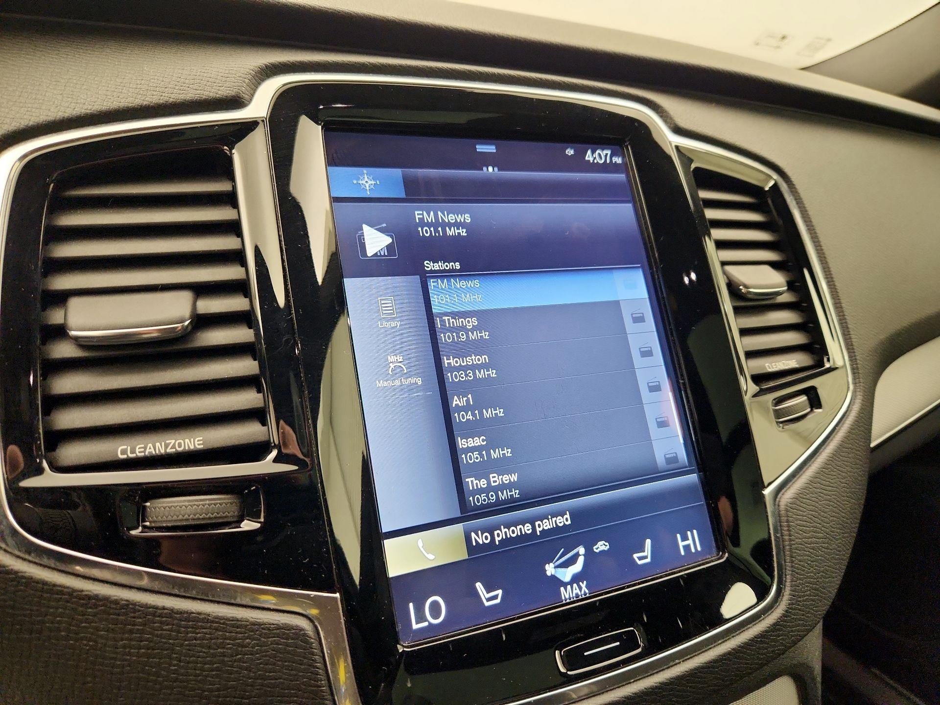 Thumbnail: 2016 Volvo XC90 - 16