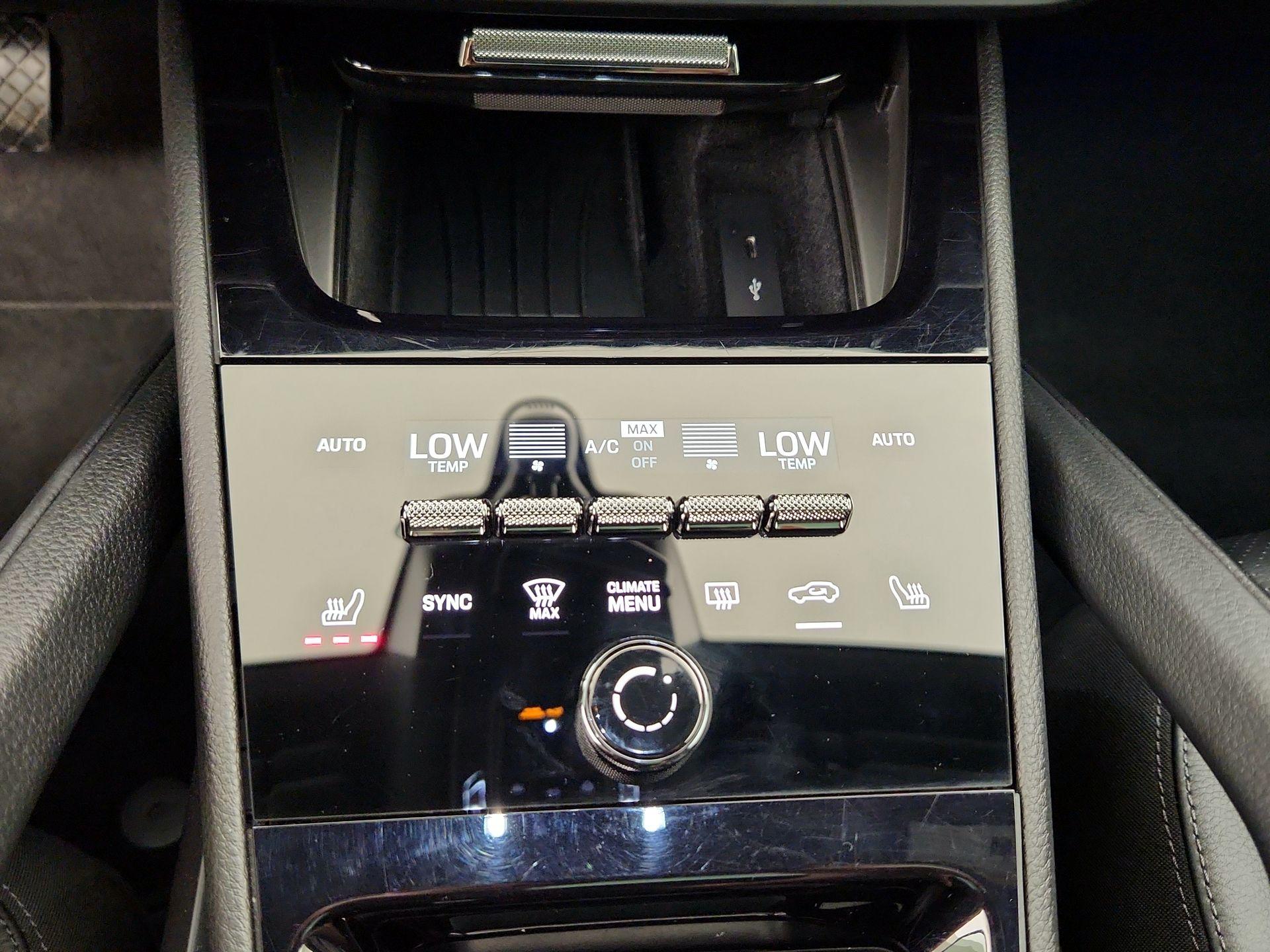 Thumbnail: 2024 Porsche Cayenne - 17