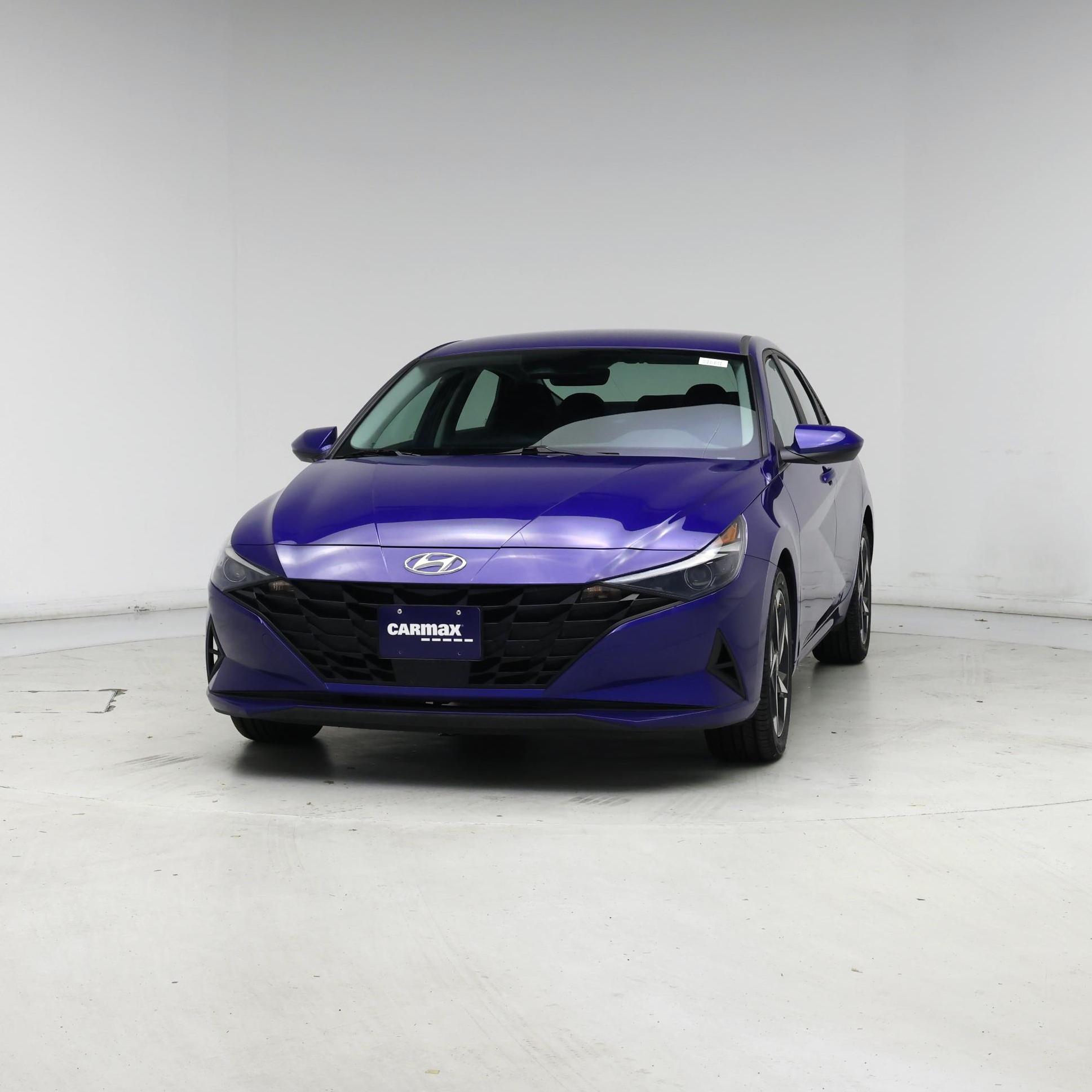 Thumbnail: 2023 Hyundai Elantra - 4