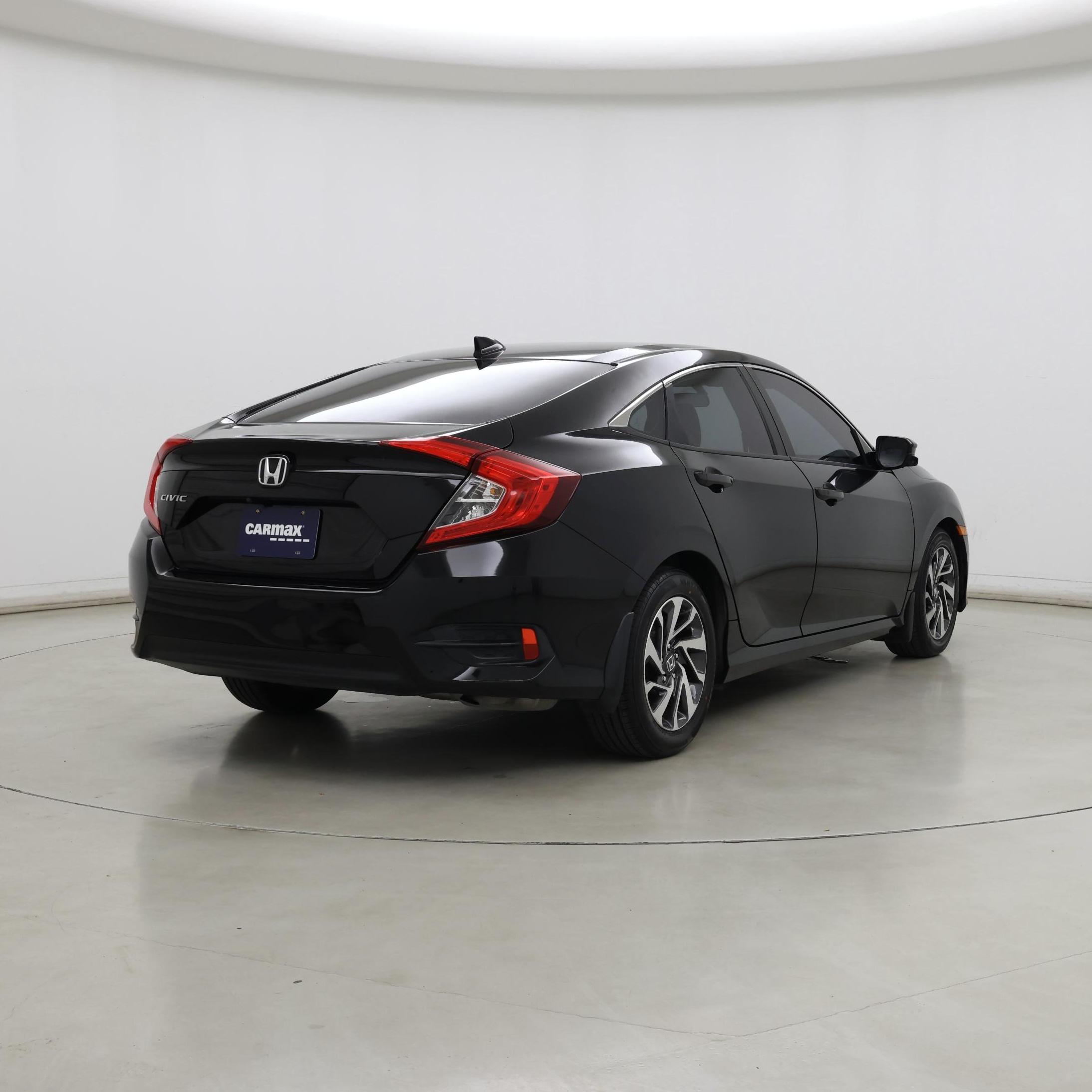 Thumbnail: 2017 Honda Civic - 8