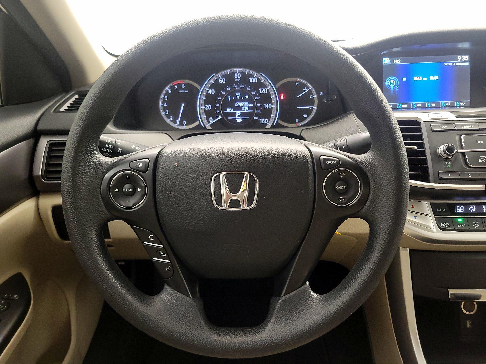 Thumbnail: 2013 Honda Accord - 10